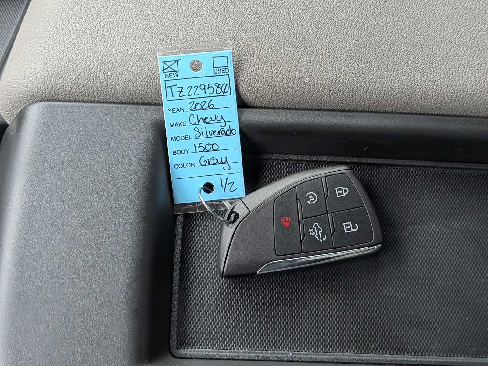 Thumbnail: 2026 Chevrolet Silverado 1500 - 36