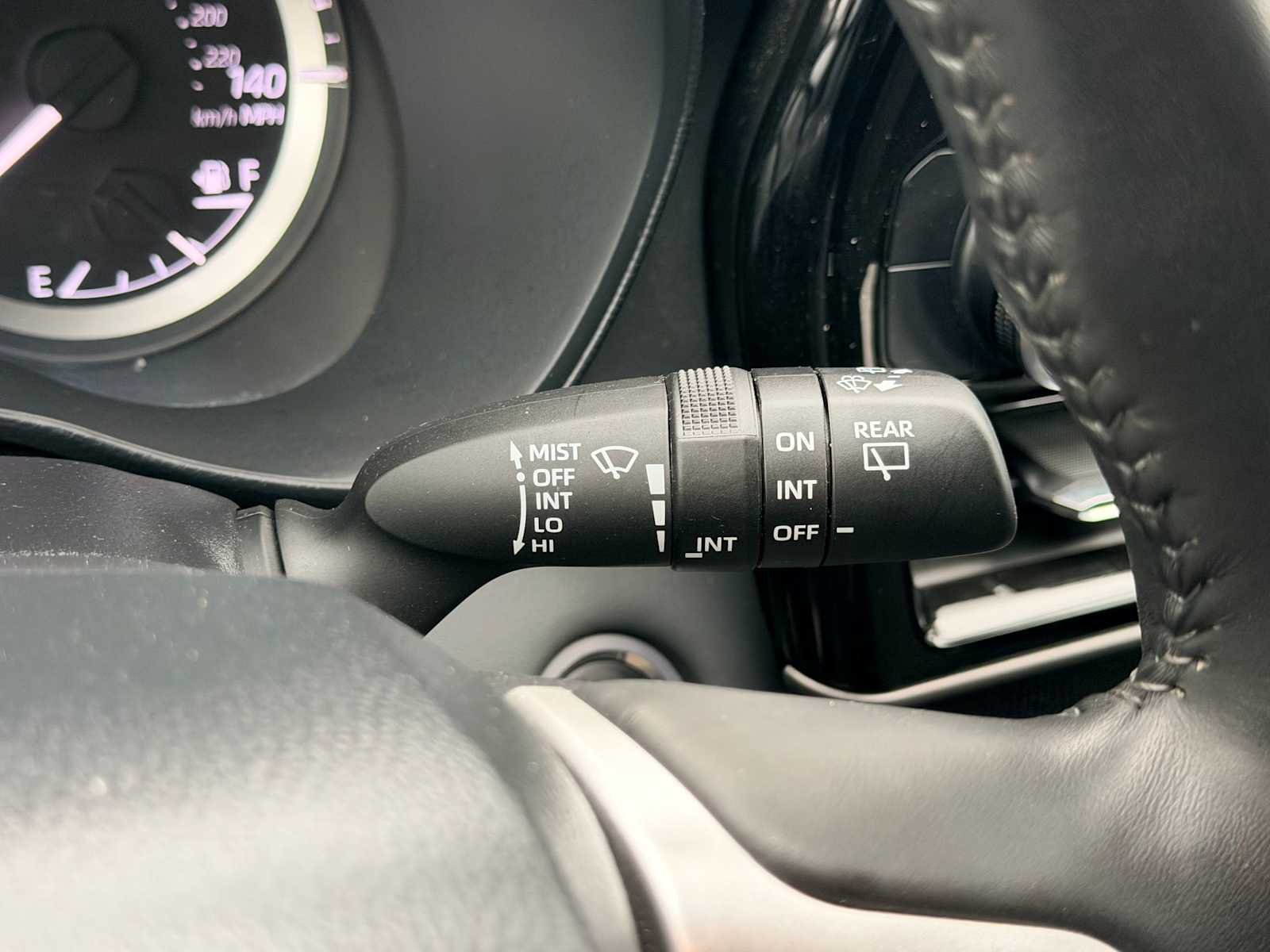 Thumbnail: 2024 Toyota Highlander - 25