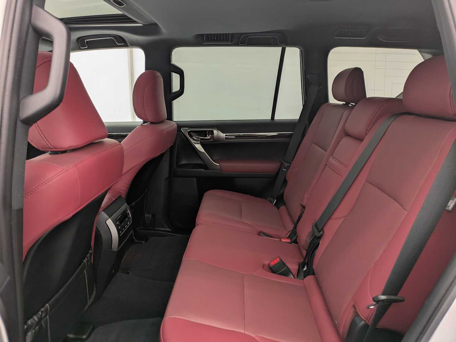 Thumbnail: 2023 Lexus GX - 20