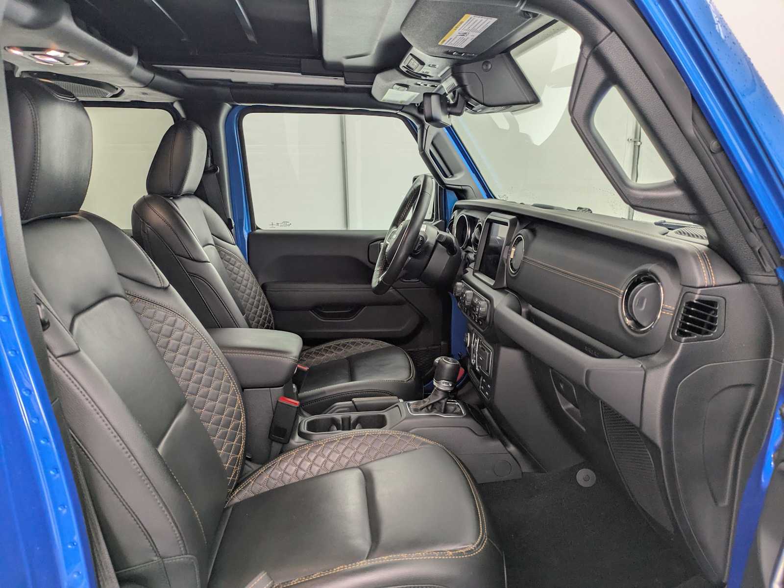 Thumbnail: 2023 Jeep Wrangler - 23