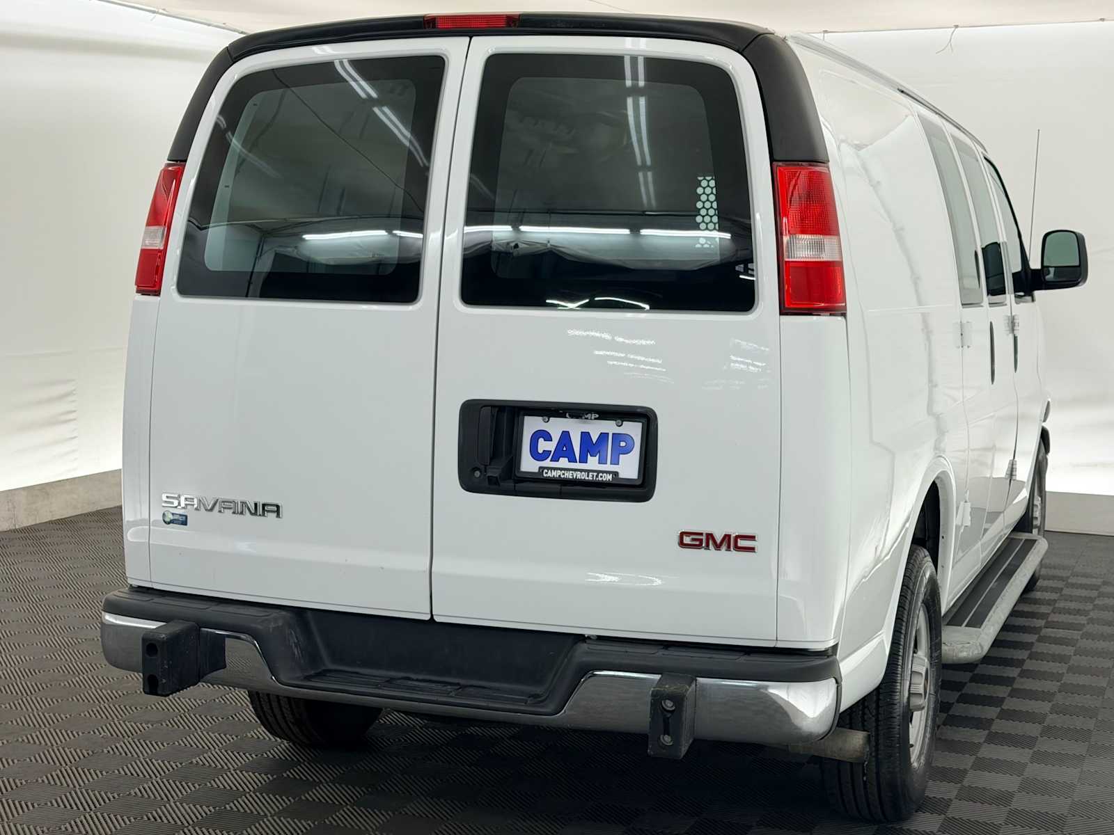 Thumbnail: 2024 GMC Savana - 6