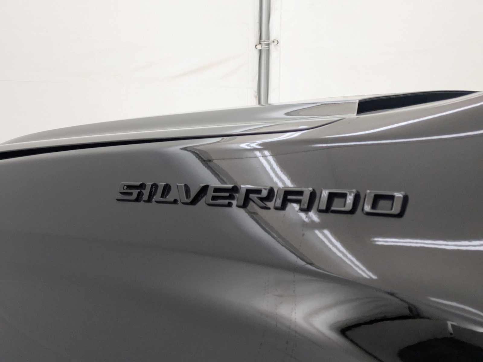 Thumbnail: 2021 Chevrolet Silverado 1500 - 11