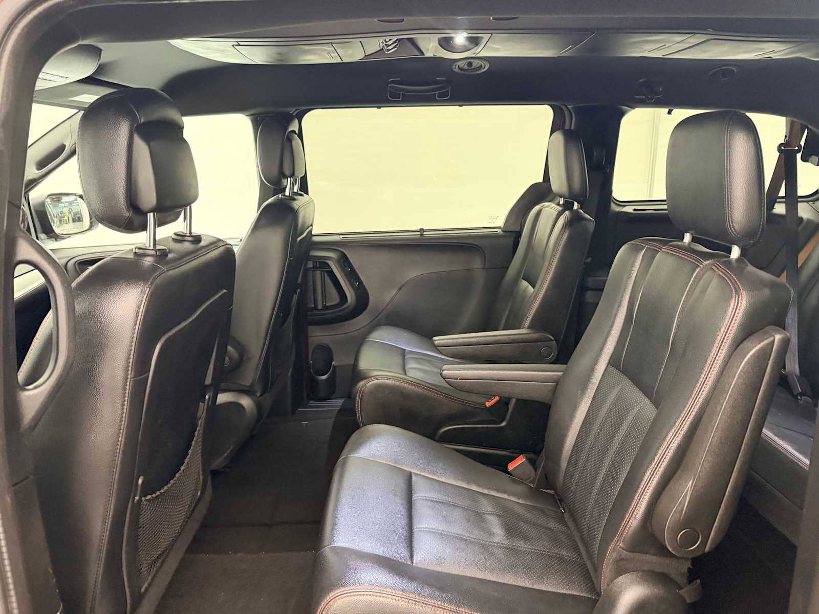 Thumbnail: 2017 Dodge Grand Caravan - 20