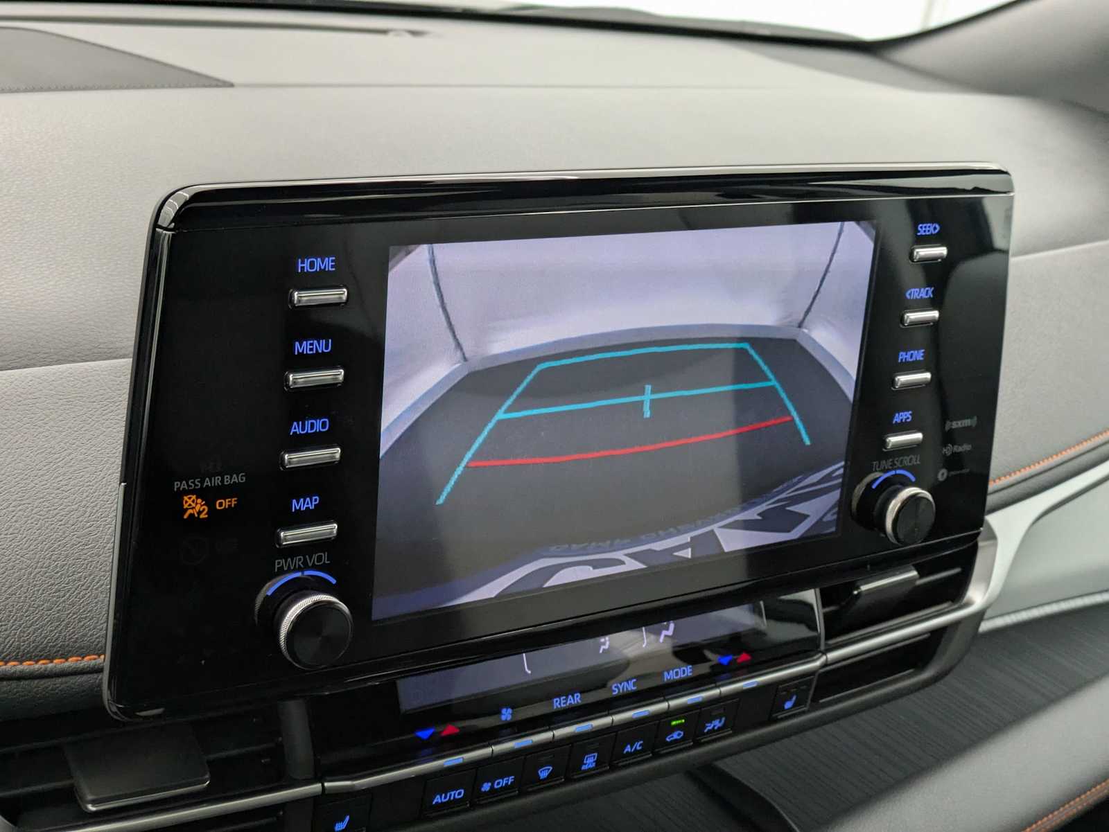 Thumbnail: 2024 Toyota Sienna - 29