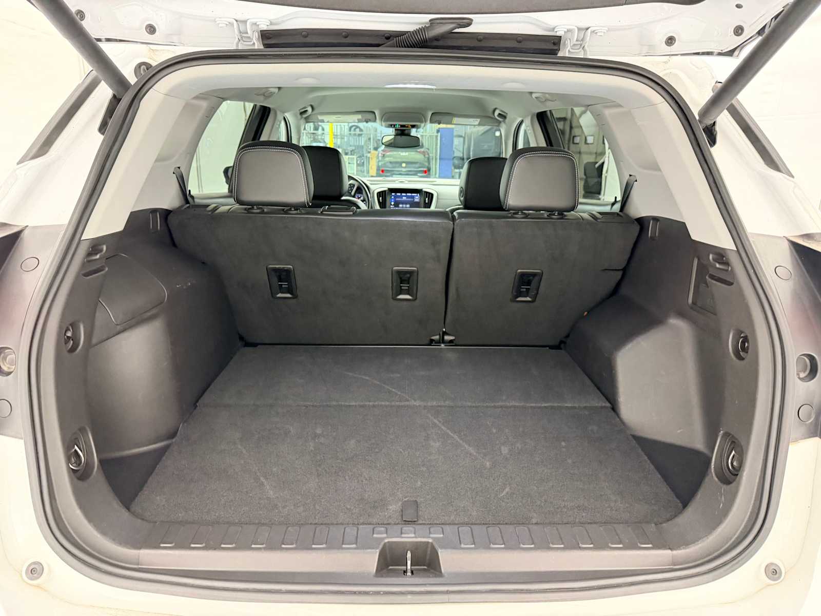 Thumbnail: 2024 GMC Terrain - 35