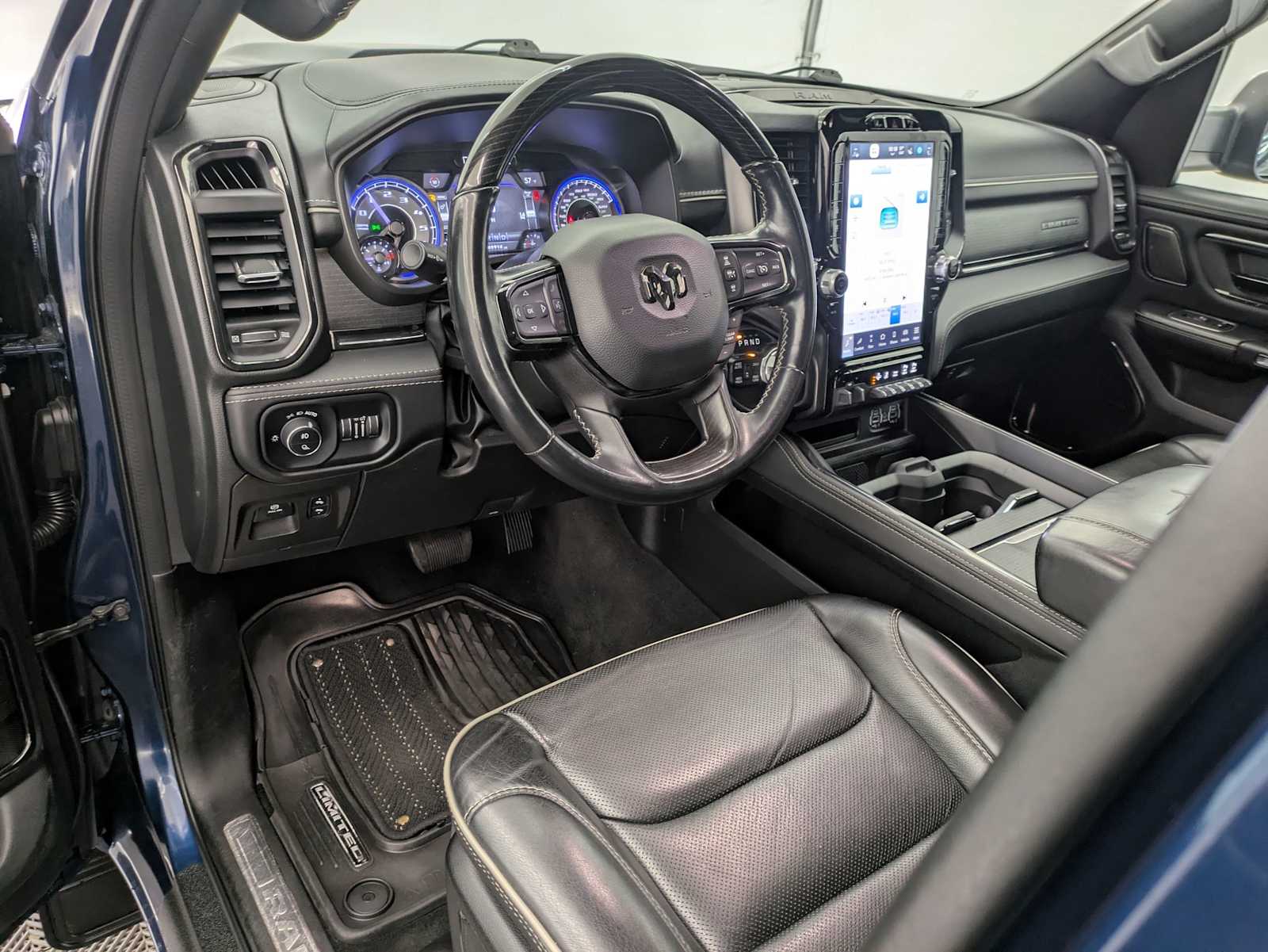 Used 2022 RAM Ram 1500 Limited with VIN 1C6SRFPTXNN376675 for sale in Spokane, WA