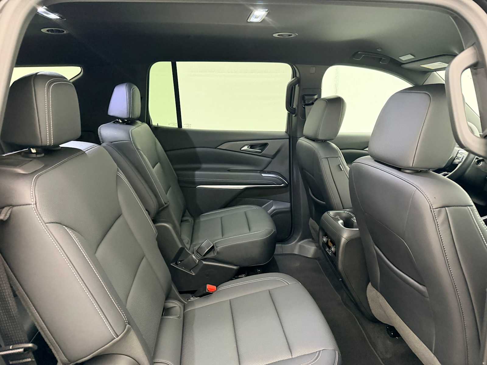 Thumbnail: 2025 Chevrolet Traverse - 20