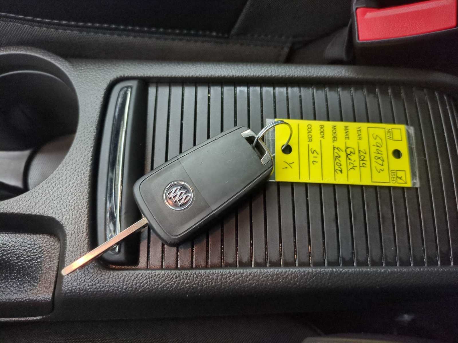 Thumbnail: 2014 Buick Encore - 31