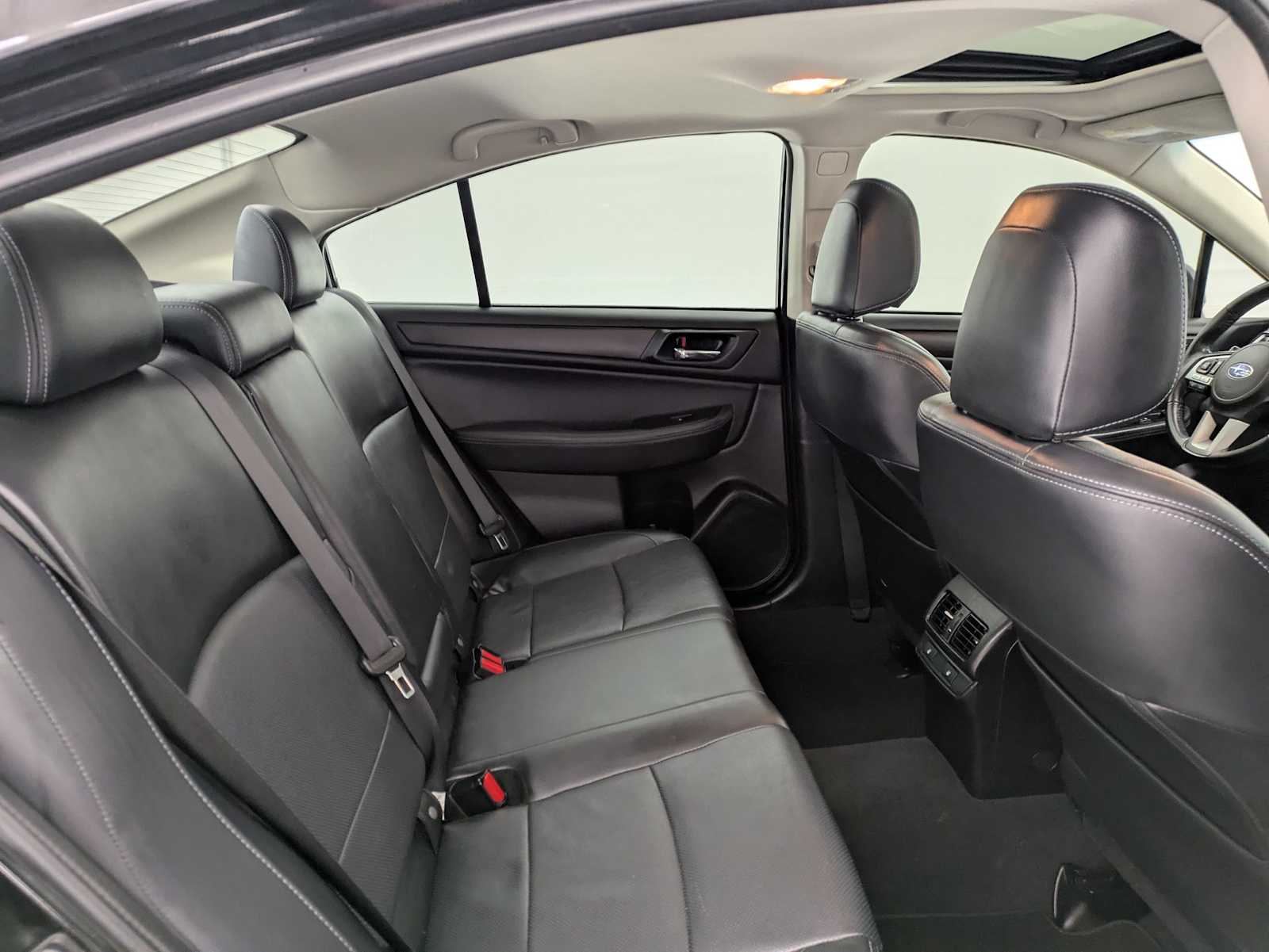 Thumbnail: 2017 Subaru Legacy - 22