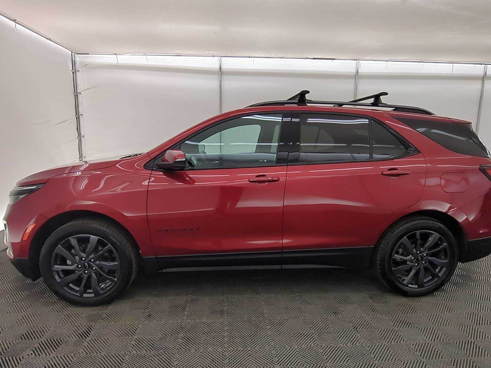 Thumbnail: 2024 Chevrolet Equinox - 3