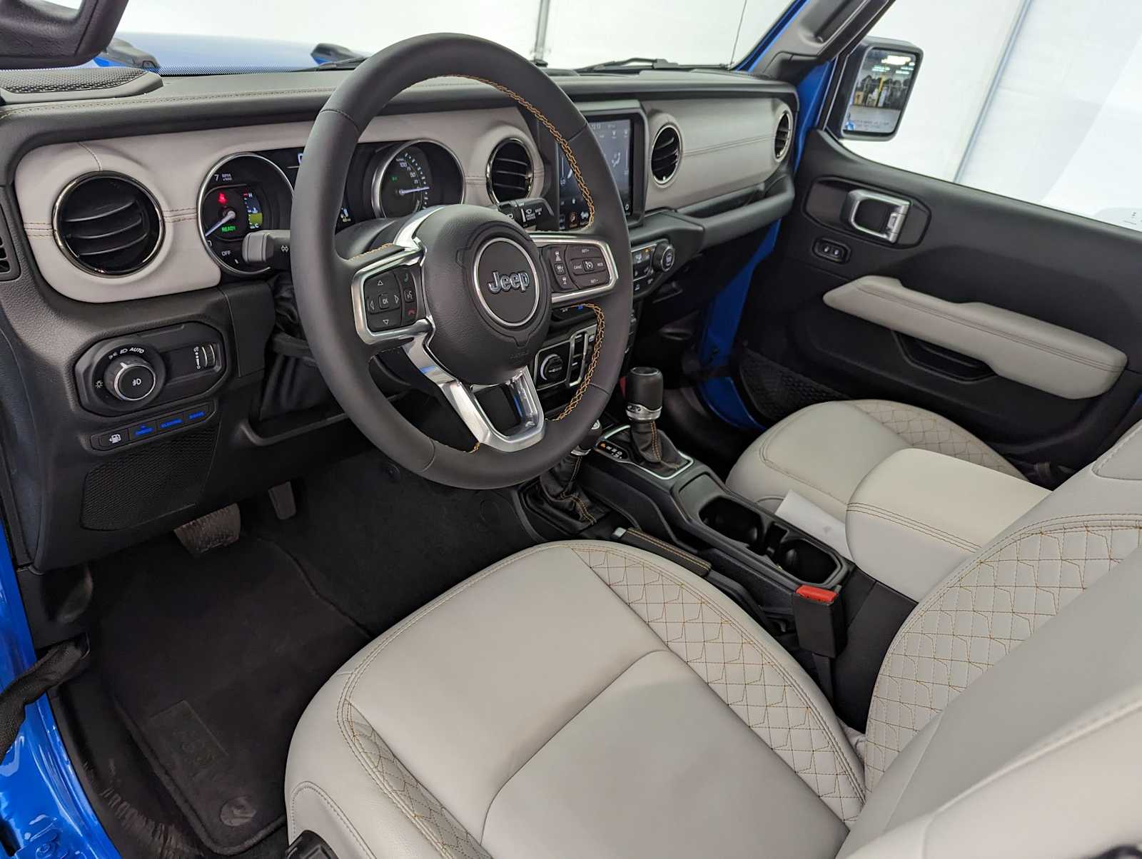 2023 Jeep Wrangler Sahara 2