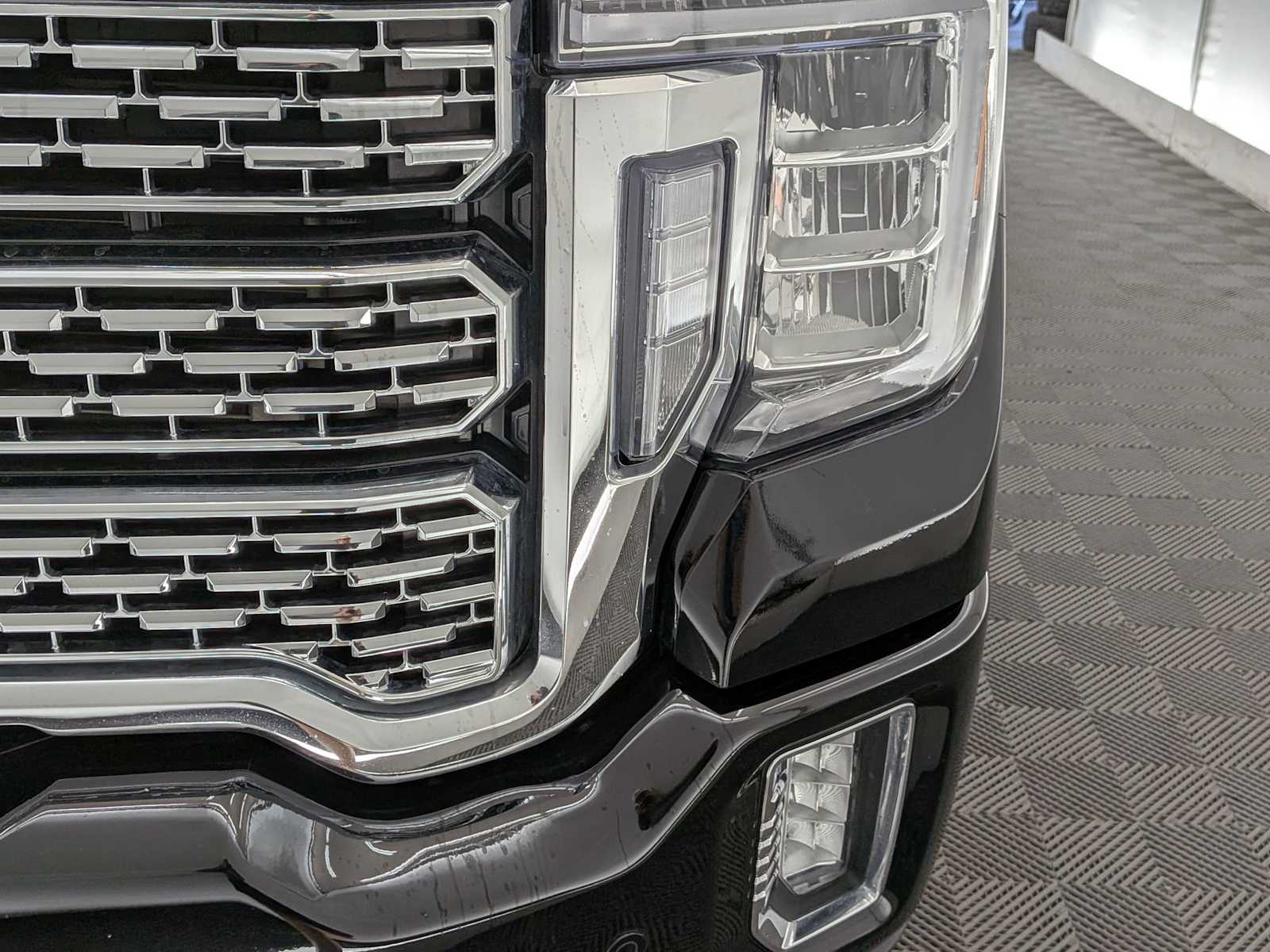 Thumbnail: 2022 GMC Sierra 3500 - 10