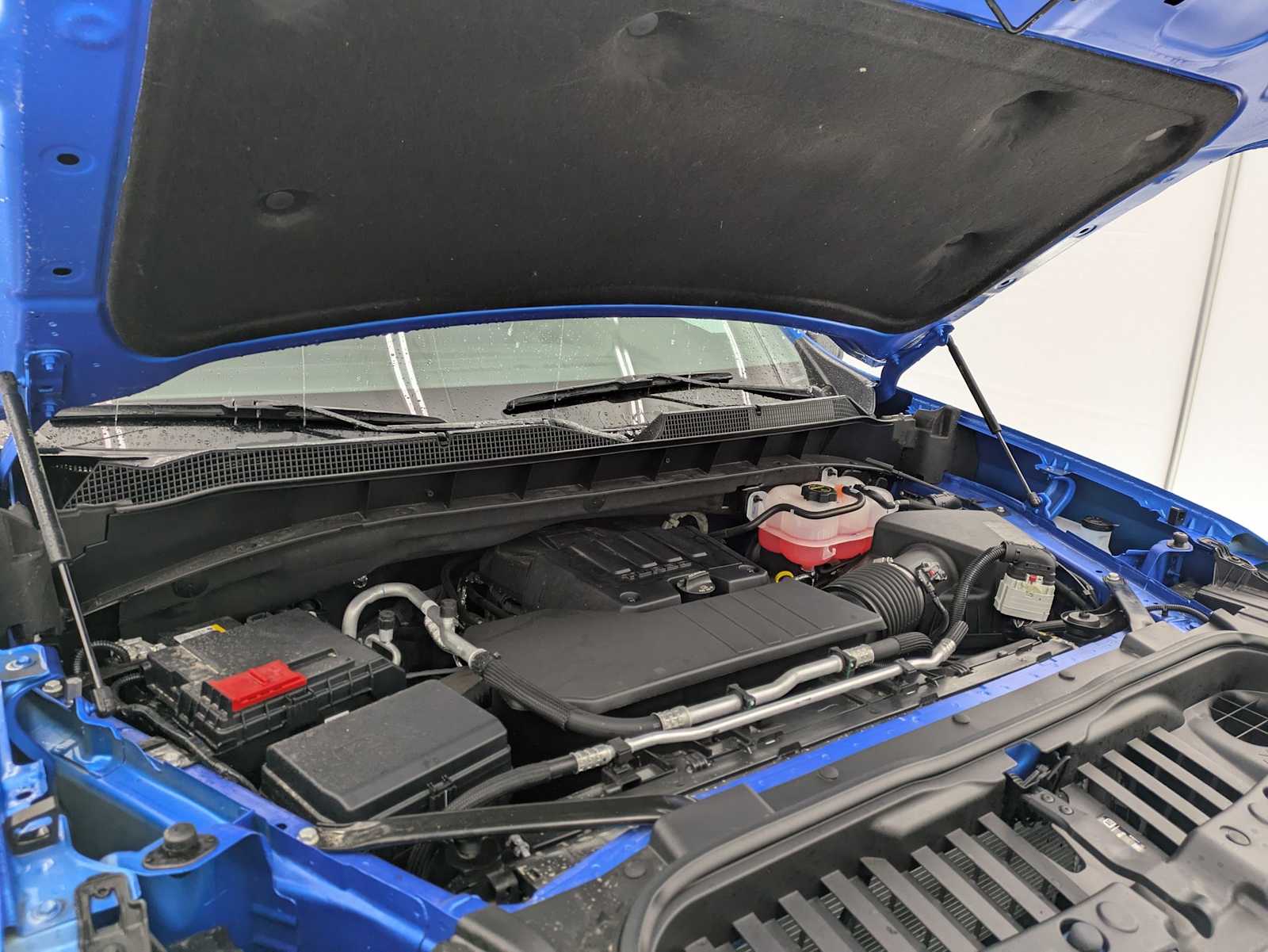 Thumbnail: 2025 Chevrolet Silverado 1500 - 18