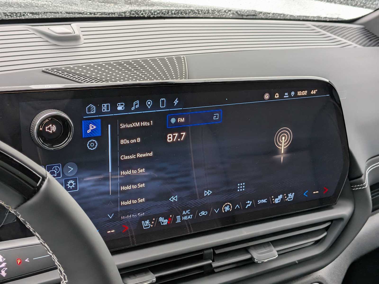 Thumbnail: 2026 Chevrolet Silverado EV - 28