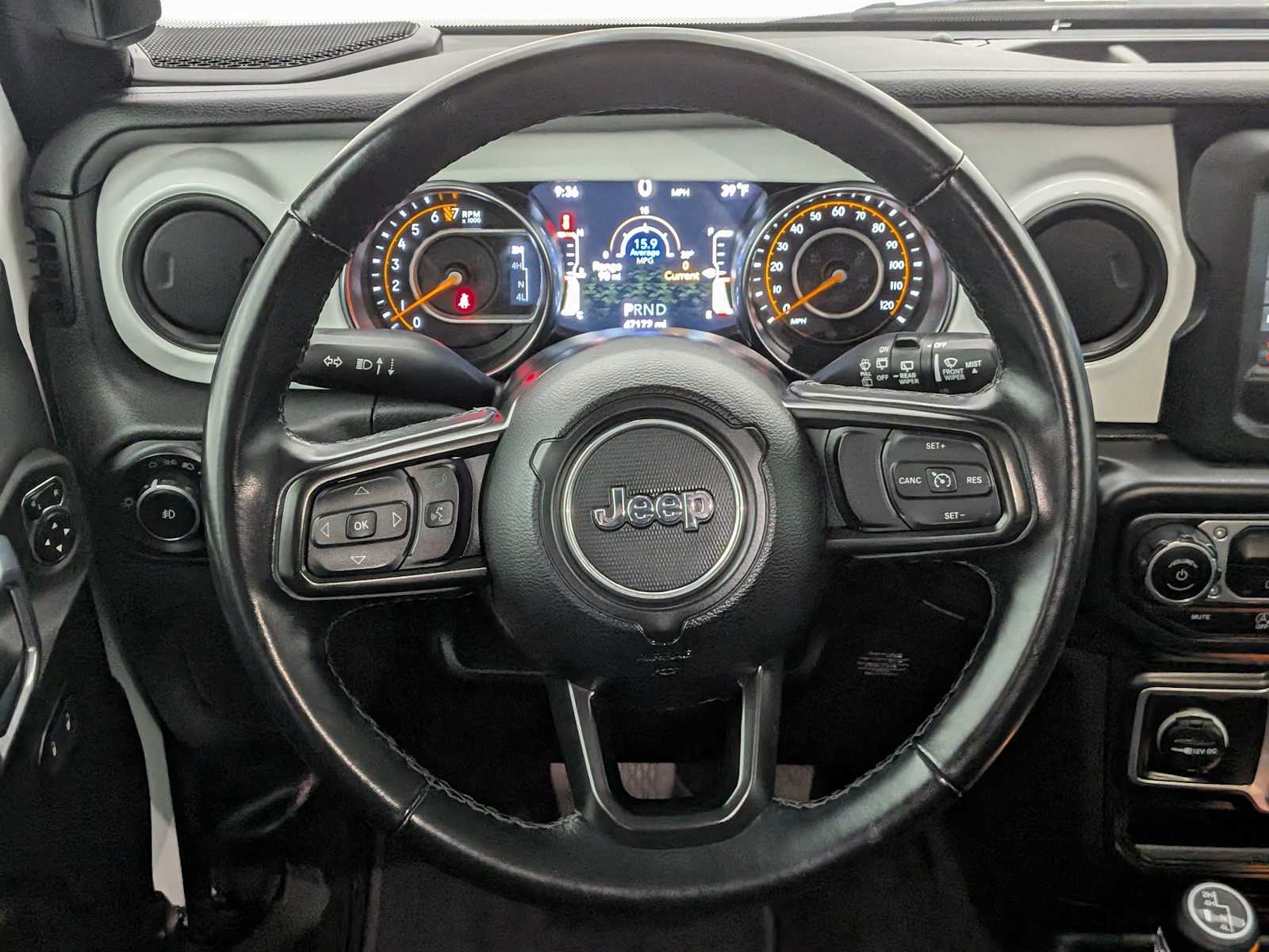 Thumbnail: 2021 Jeep Wrangler - 23