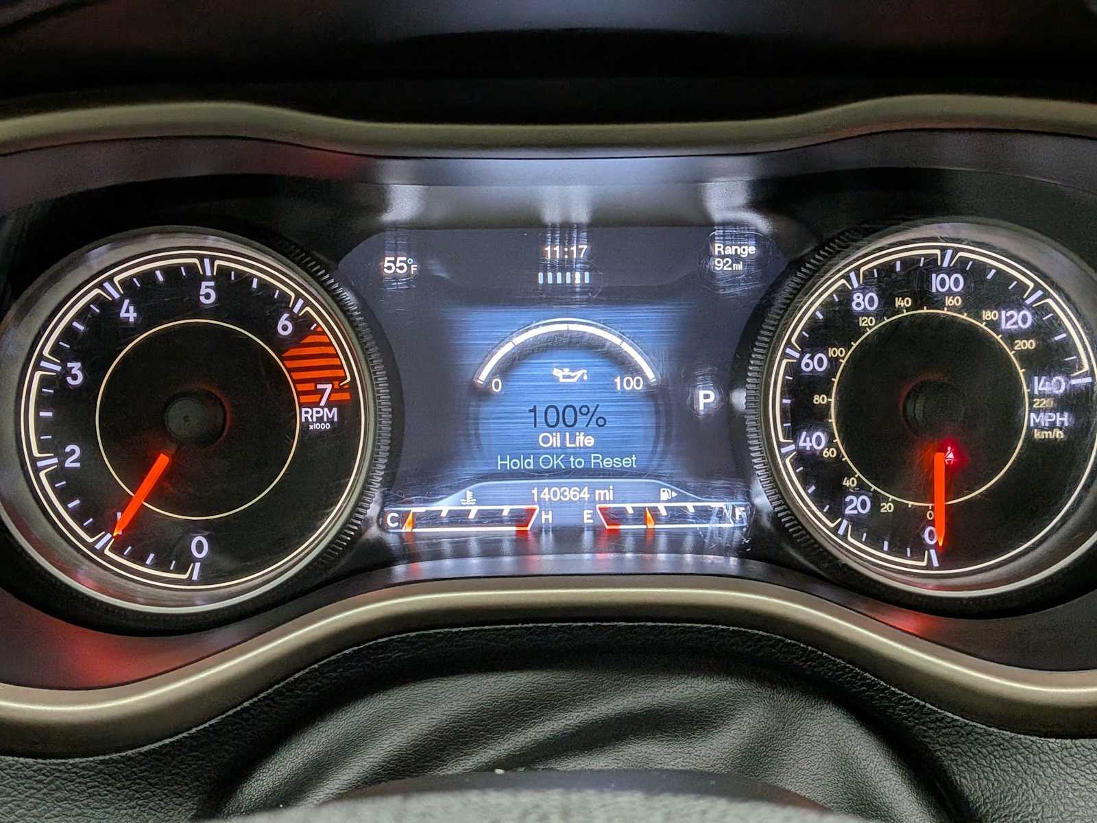 Thumbnail: 2018 Jeep Cherokee - 24