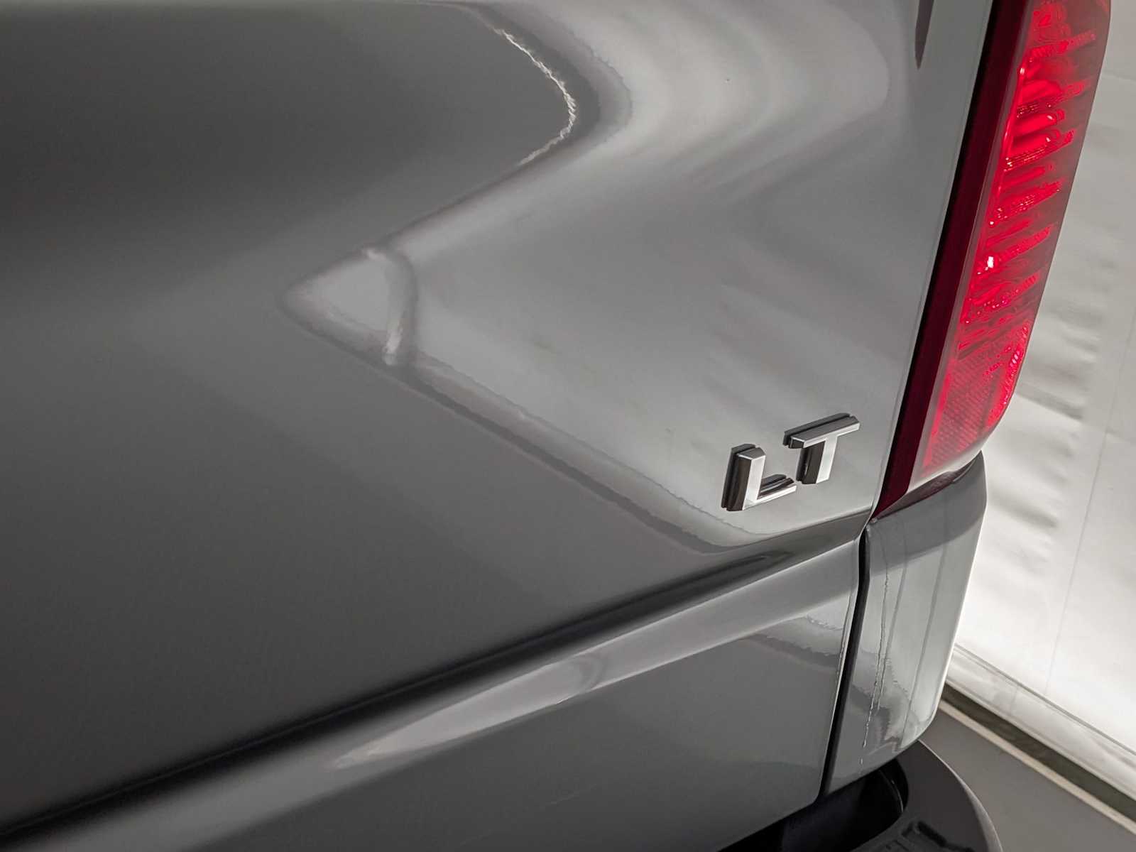 Thumbnail: 2026 Chevrolet Silverado 1500 - 16