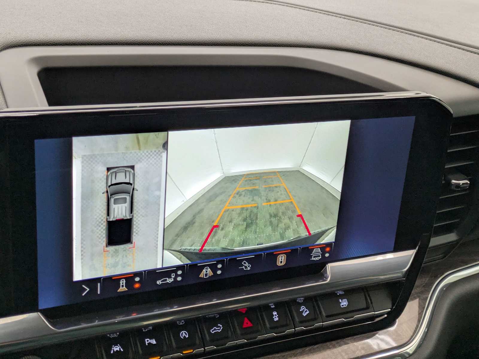 Thumbnail: 2024 Chevrolet Silverado 1500 - 30