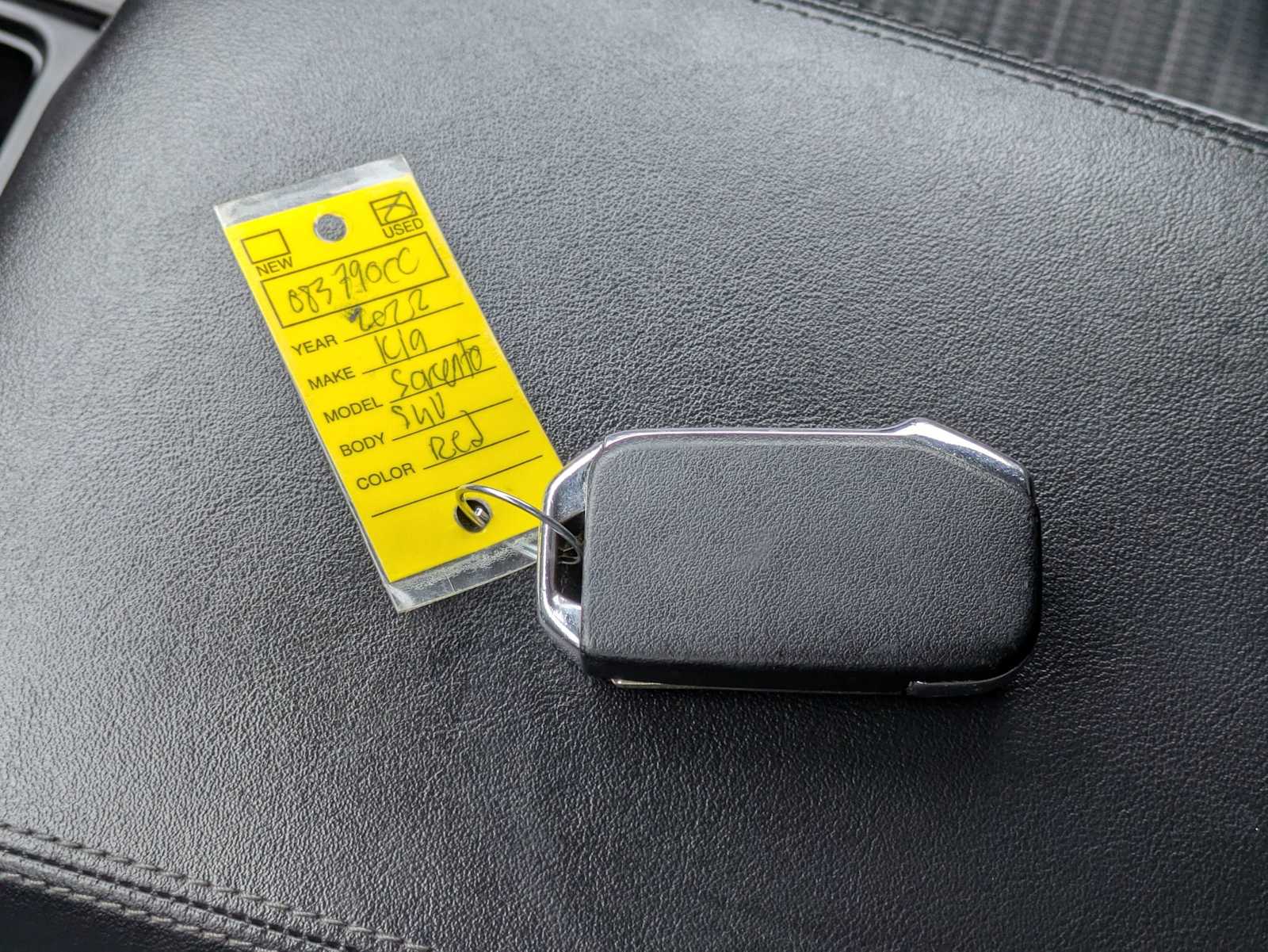 Thumbnail: 2022 Kia Sorento - 34