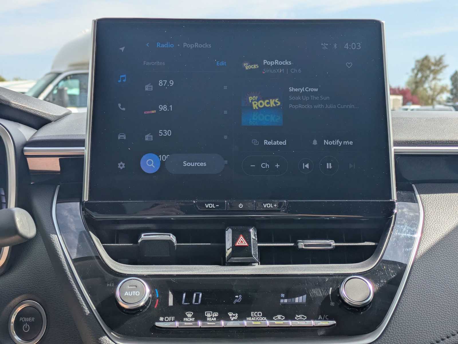 Thumbnail: 2025 Toyota Corolla - 29