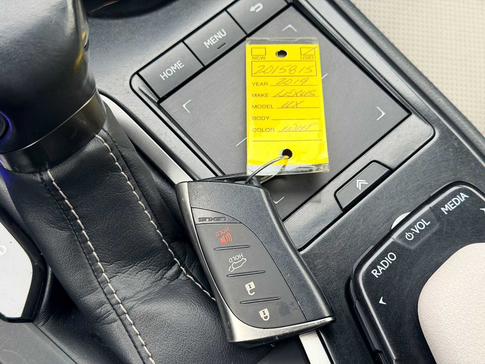 Thumbnail: 2019 Lexus UX - 34