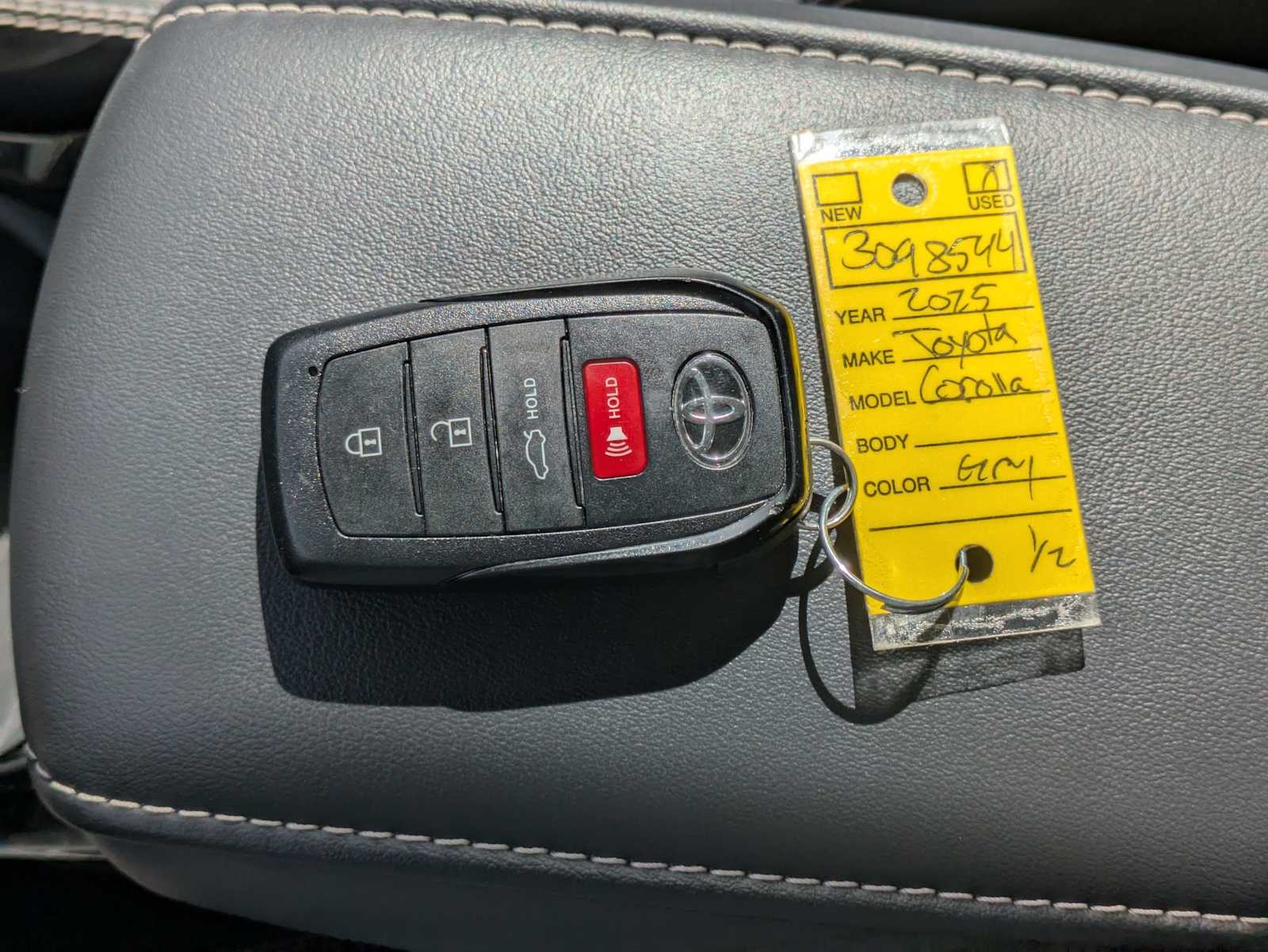 Thumbnail: 2025 Toyota Corolla - 35