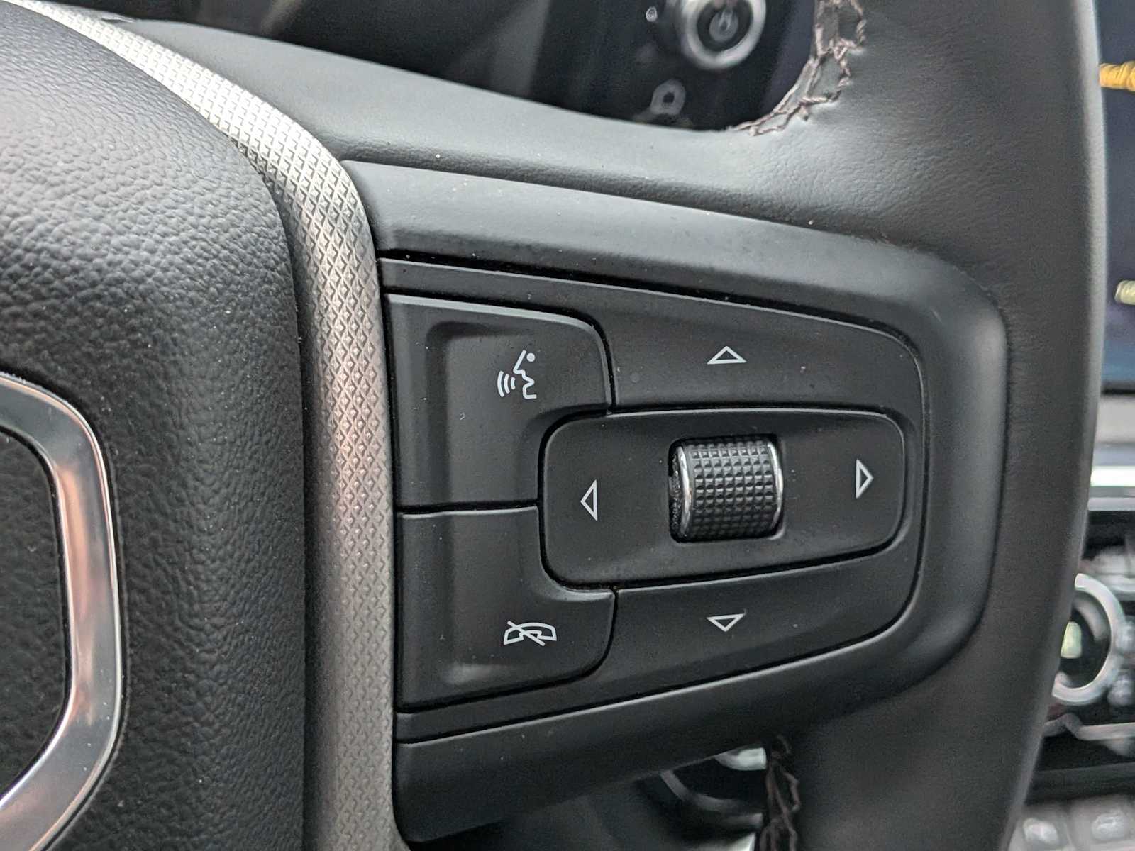 Thumbnail: 2024 GMC Sierra 3500 - 27