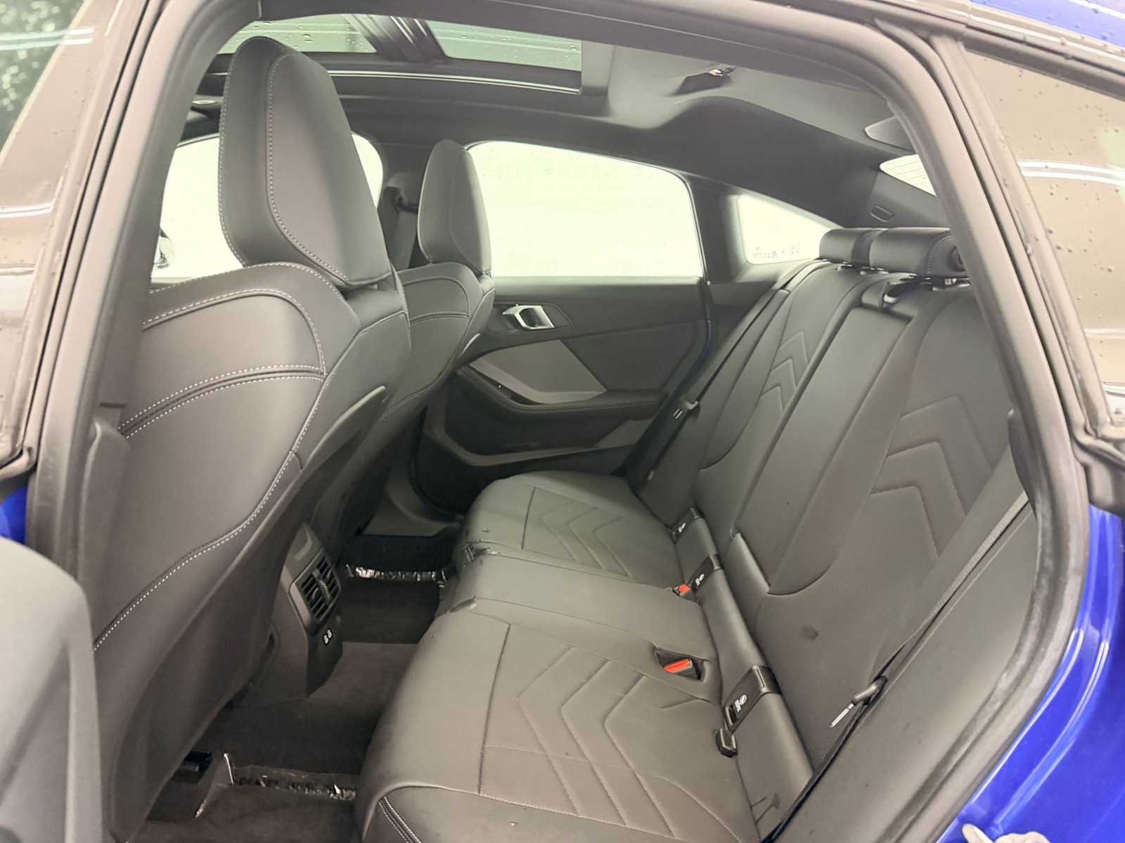 Thumbnail: 2025 BMW 2 Series - 21