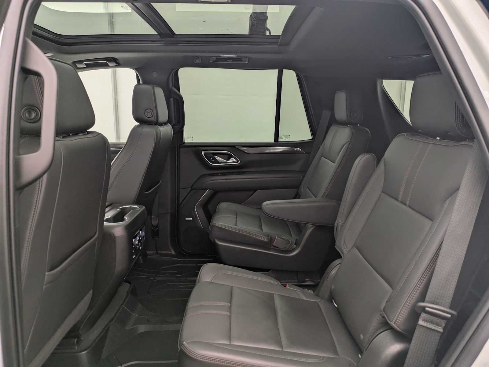 Thumbnail: 2022 Chevrolet Tahoe - 21