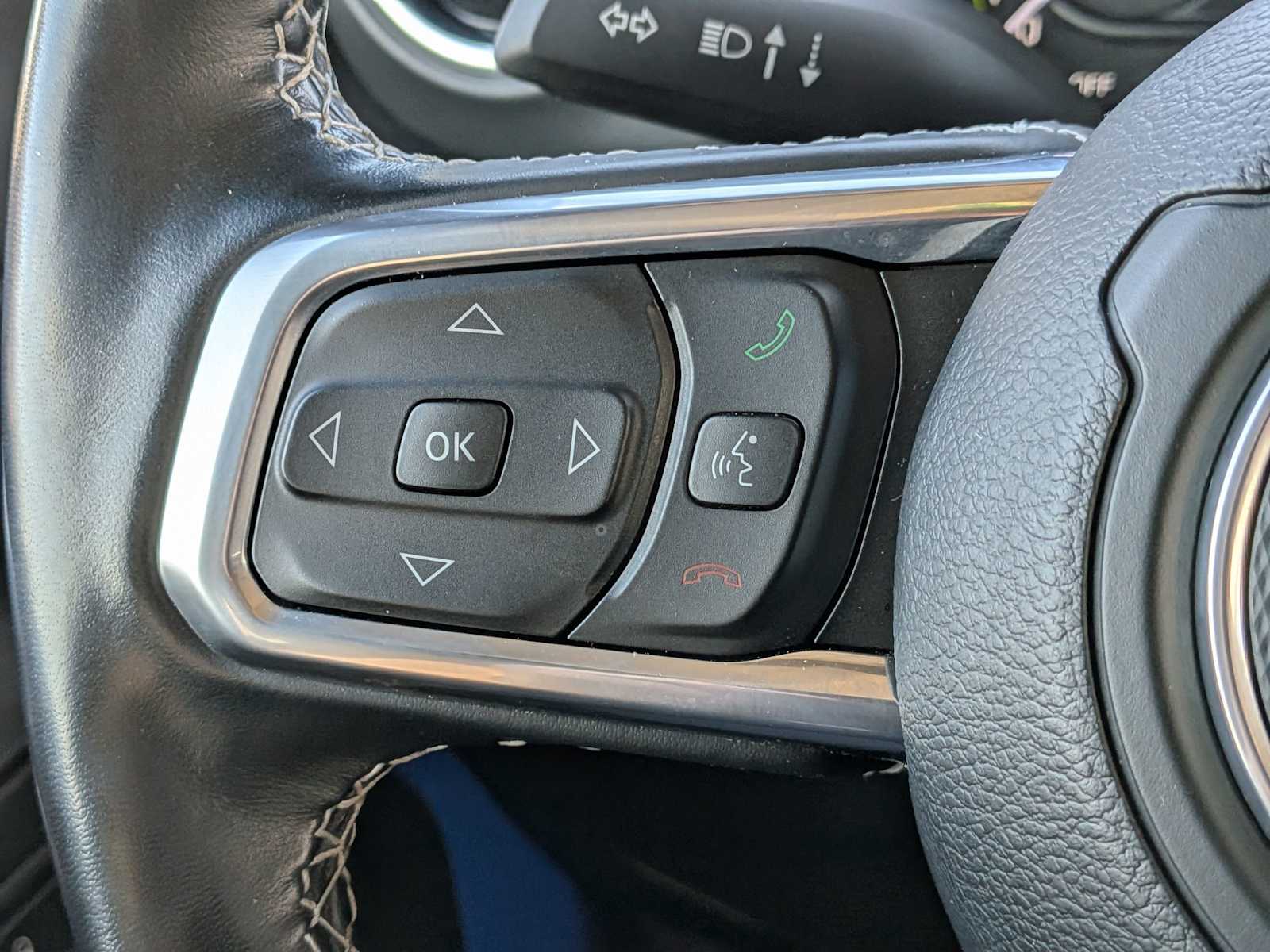 Thumbnail: 2021 Jeep Wrangler - 24