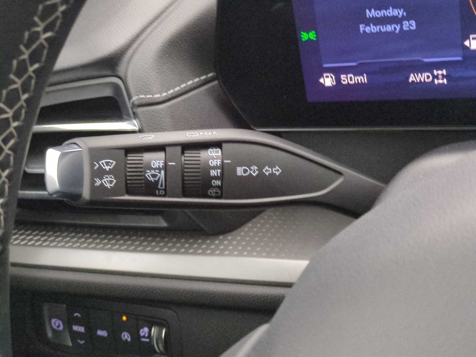 Thumbnail: 2026 Chevrolet Traverse - 25