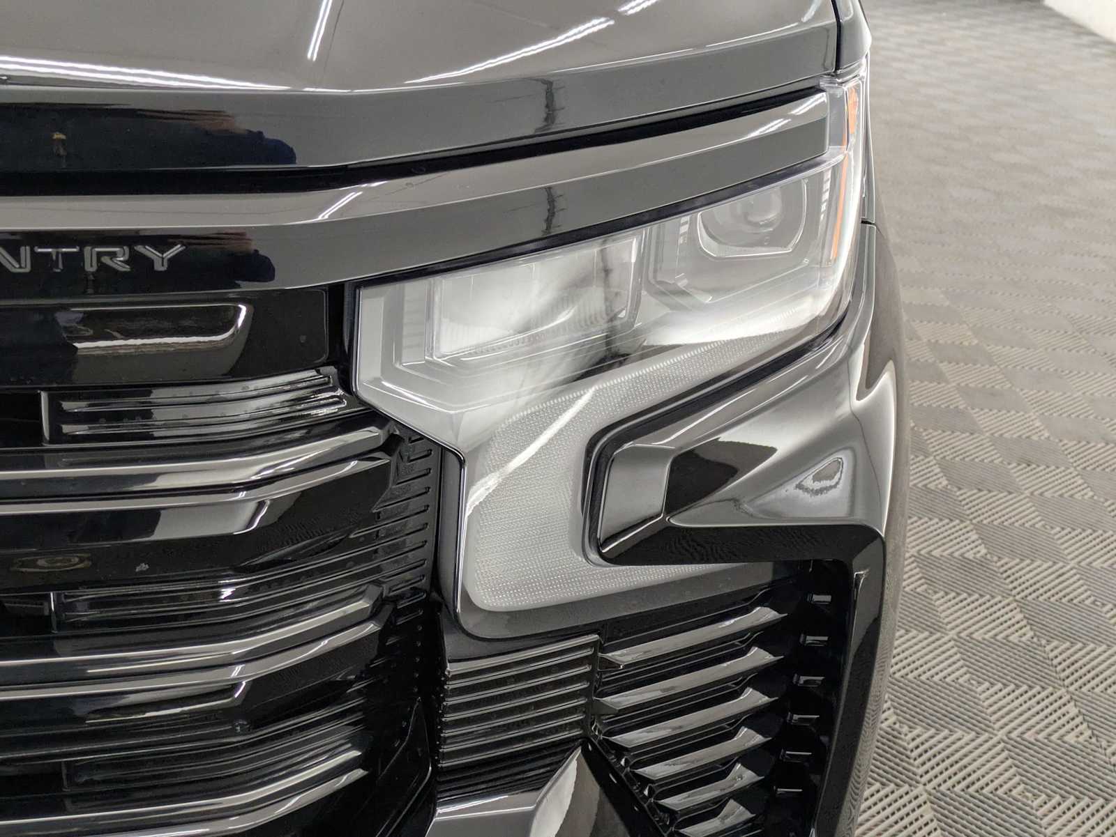 Thumbnail: 2026 Chevrolet Silverado 1500 - 10