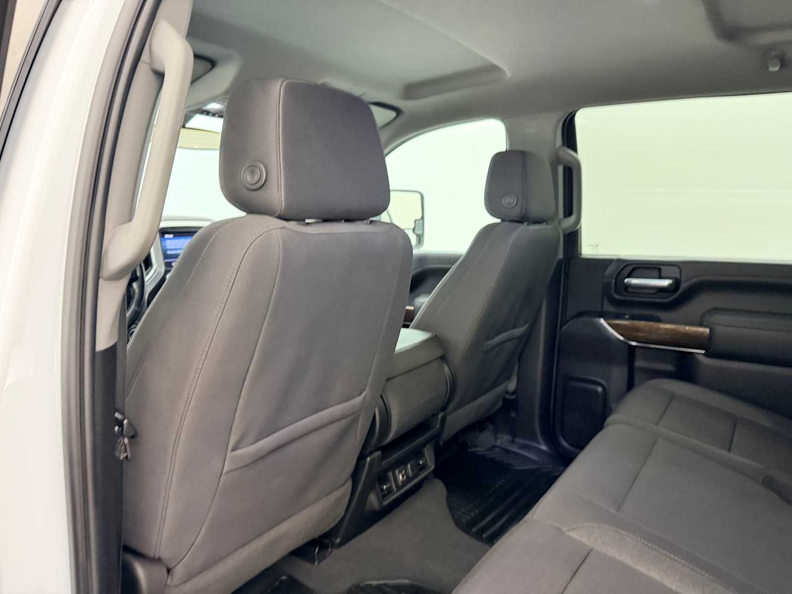 Thumbnail: 2023 GMC Sierra 3500 - 20