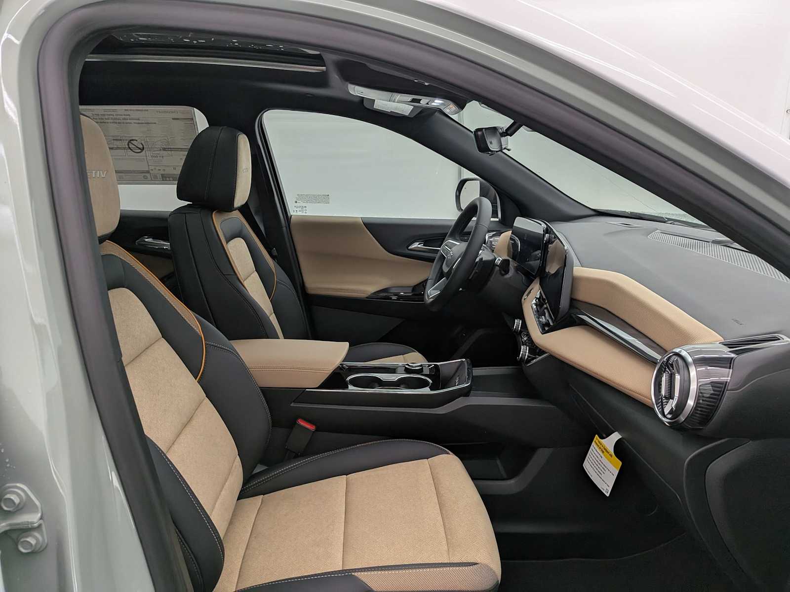 Thumbnail: 2026 Chevrolet Equinox - 22