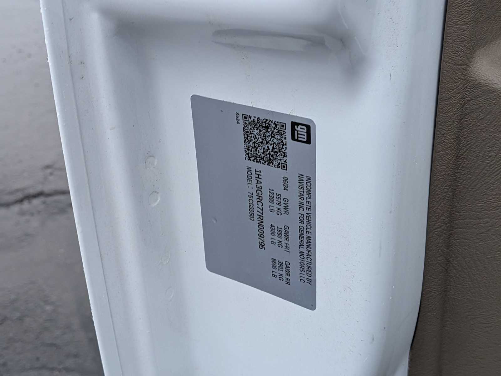 Thumbnail: 2024 Chevrolet Express - 26