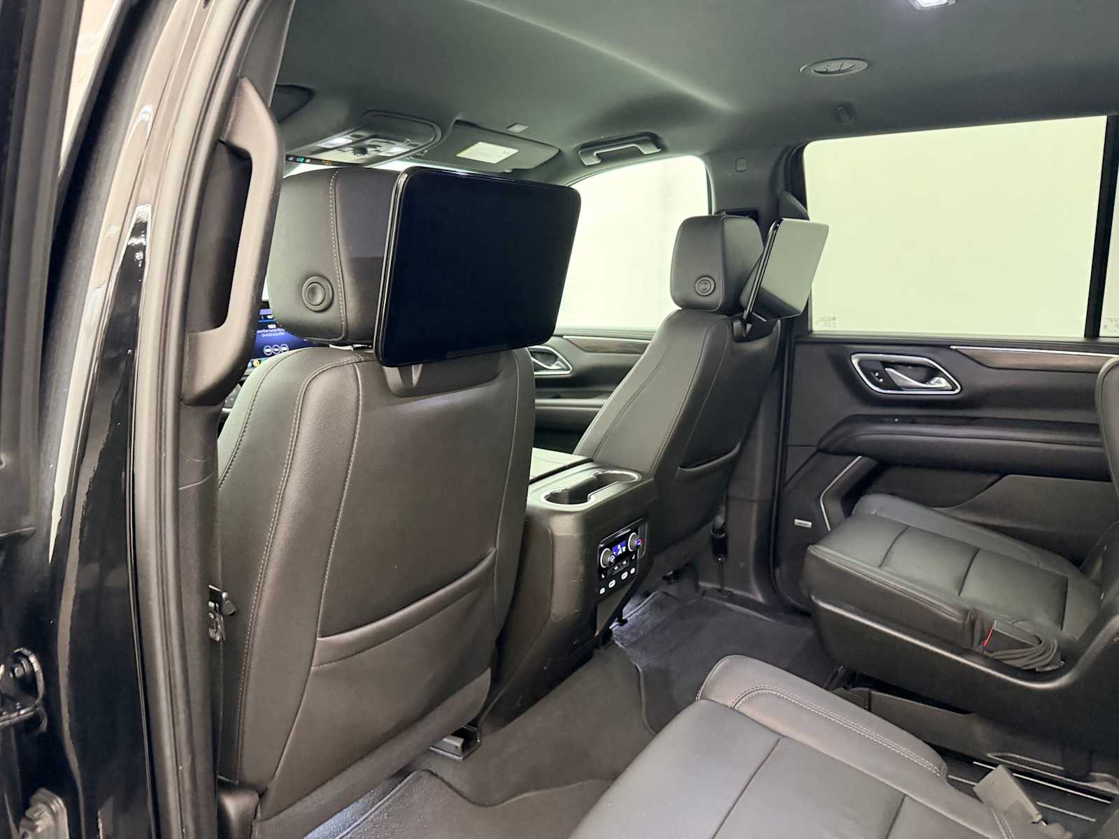 Thumbnail: 2021 Chevrolet Tahoe - 19