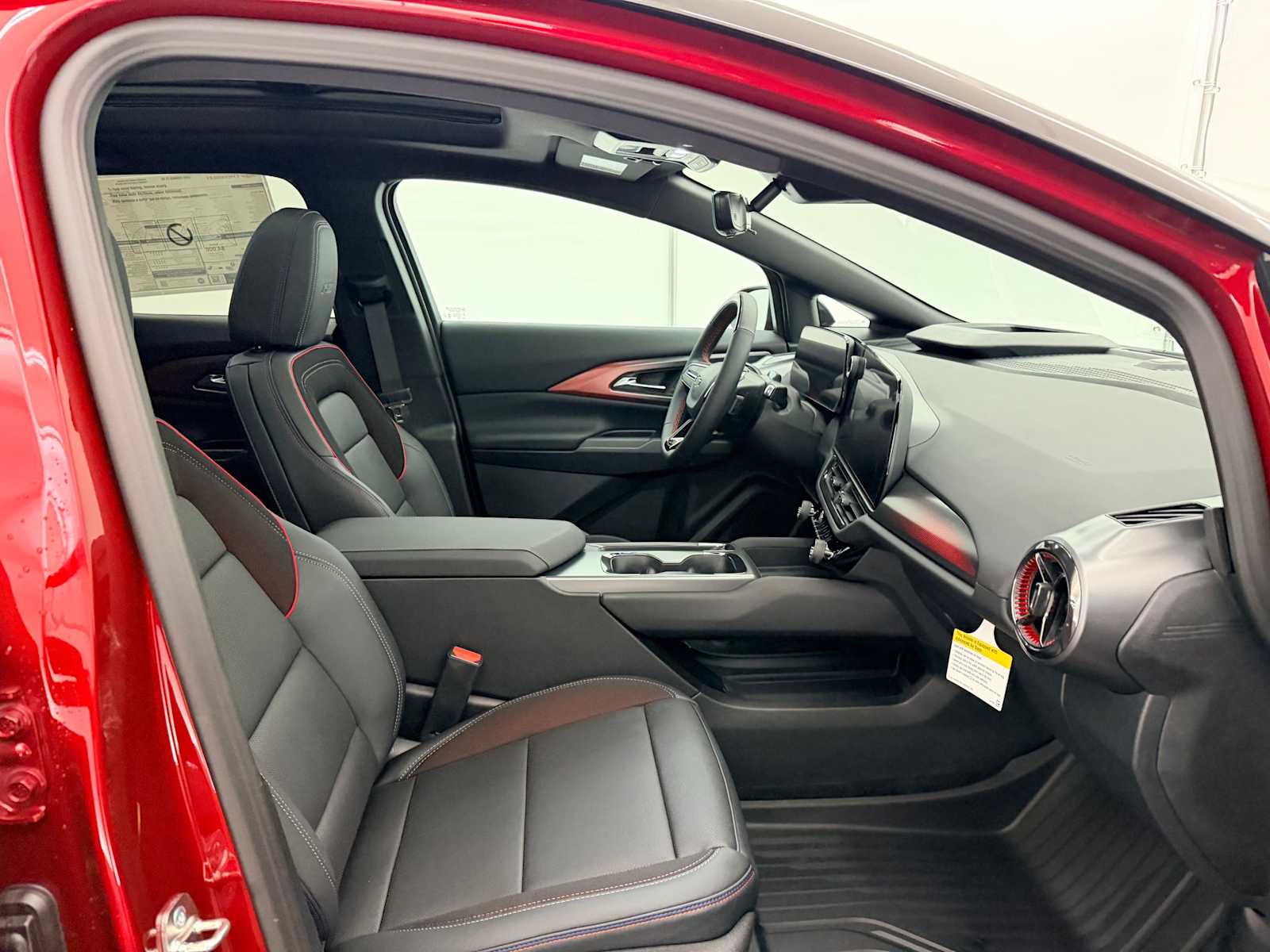 Thumbnail: 2026 Chevrolet Equinox - 23