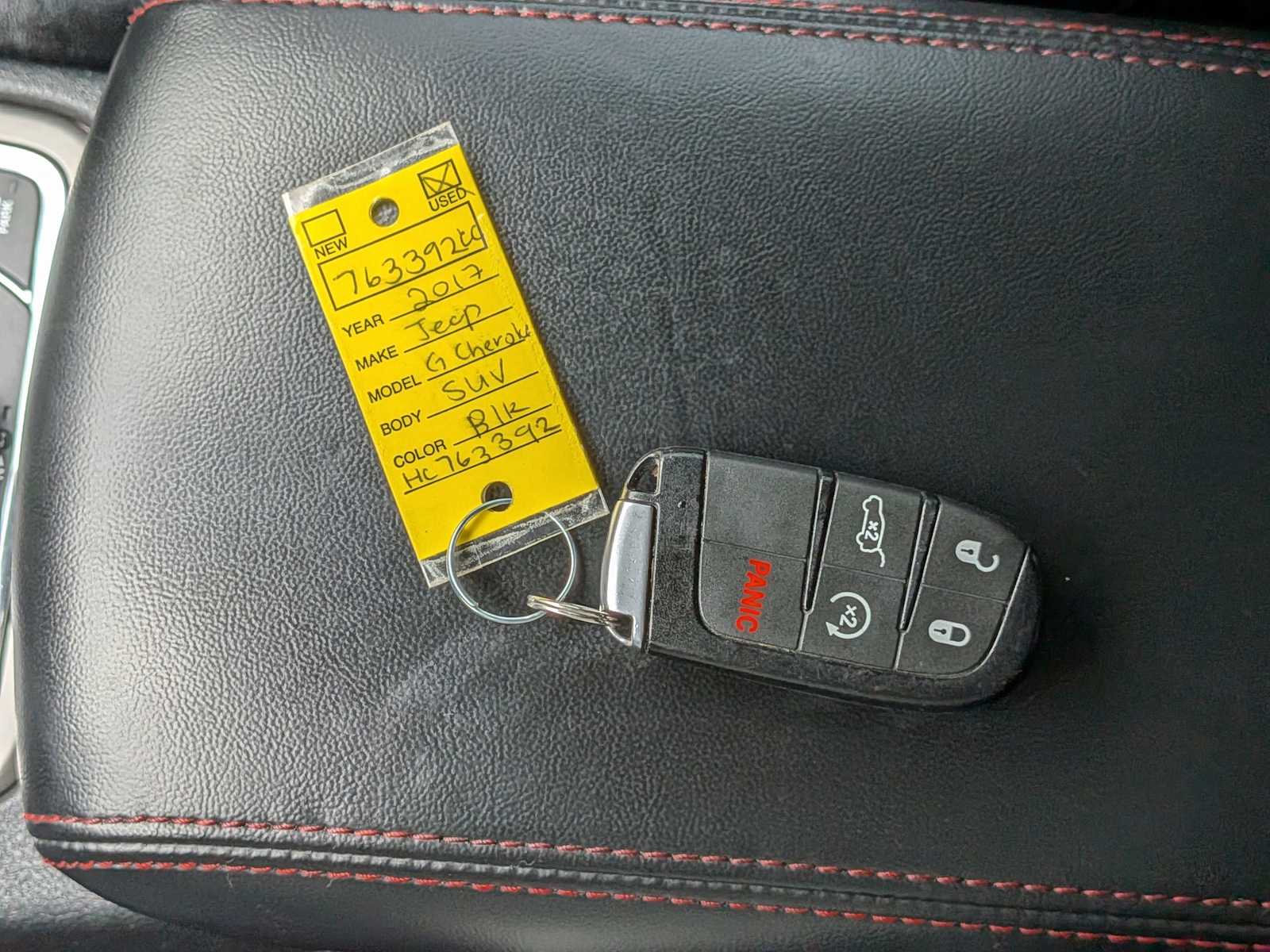 Thumbnail: 2017 Jeep Grand Cherokee - 37