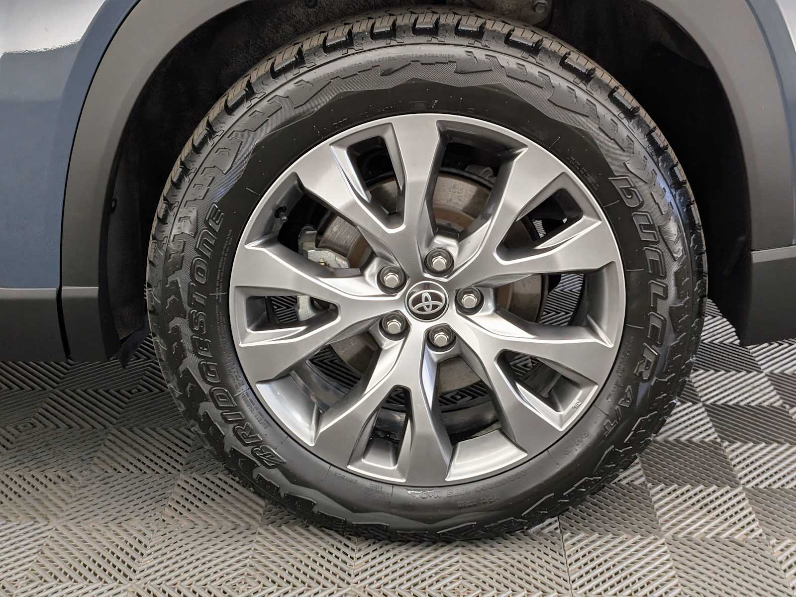Thumbnail: 2024 Toyota Grand Highlander - 14