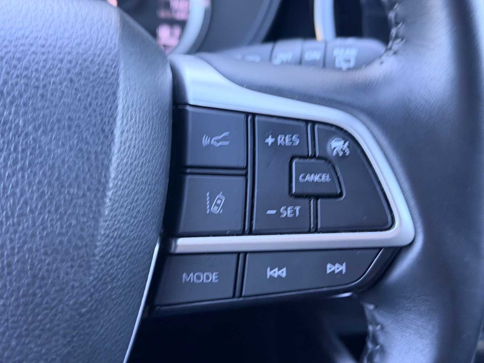 Thumbnail: 2024 Toyota Highlander - 25