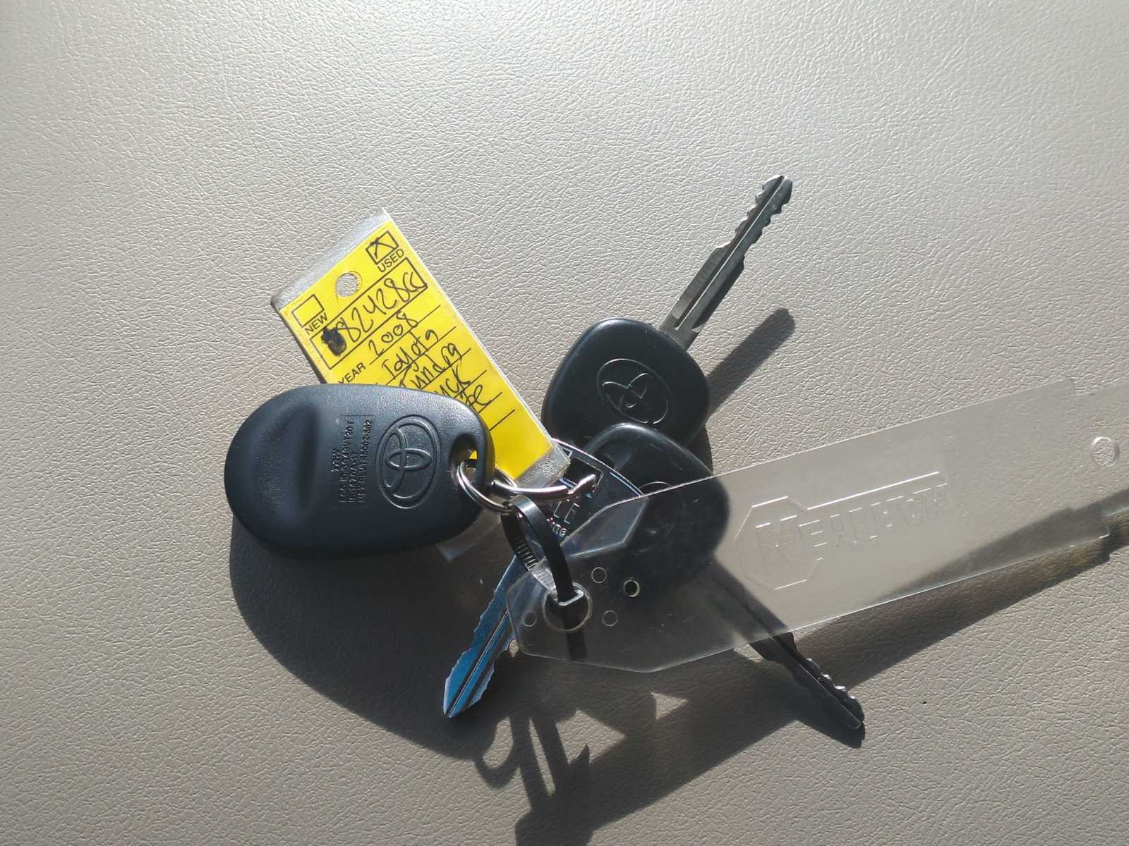 Thumbnail: 2008 Toyota Tundra - 30