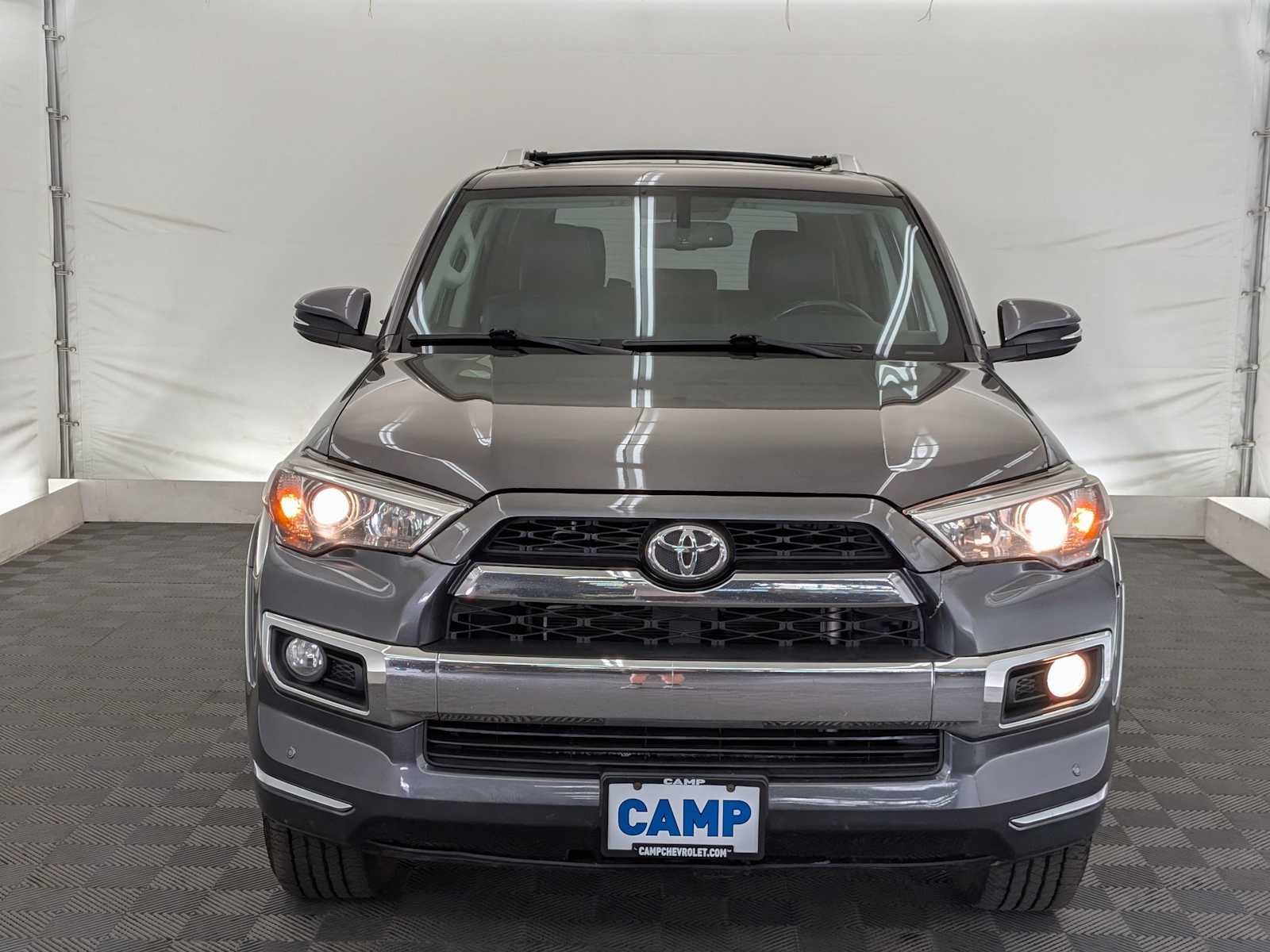 Thumbnail: 2016 Toyota 4Runner - 9