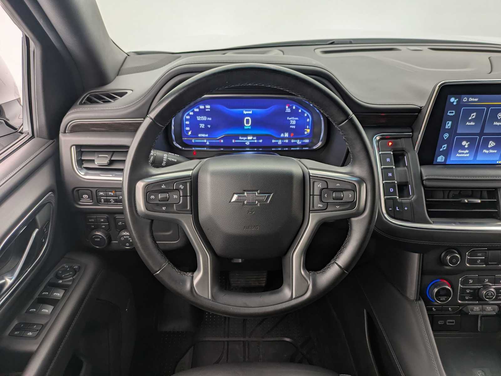 Thumbnail: 2024 Chevrolet Suburban - 21