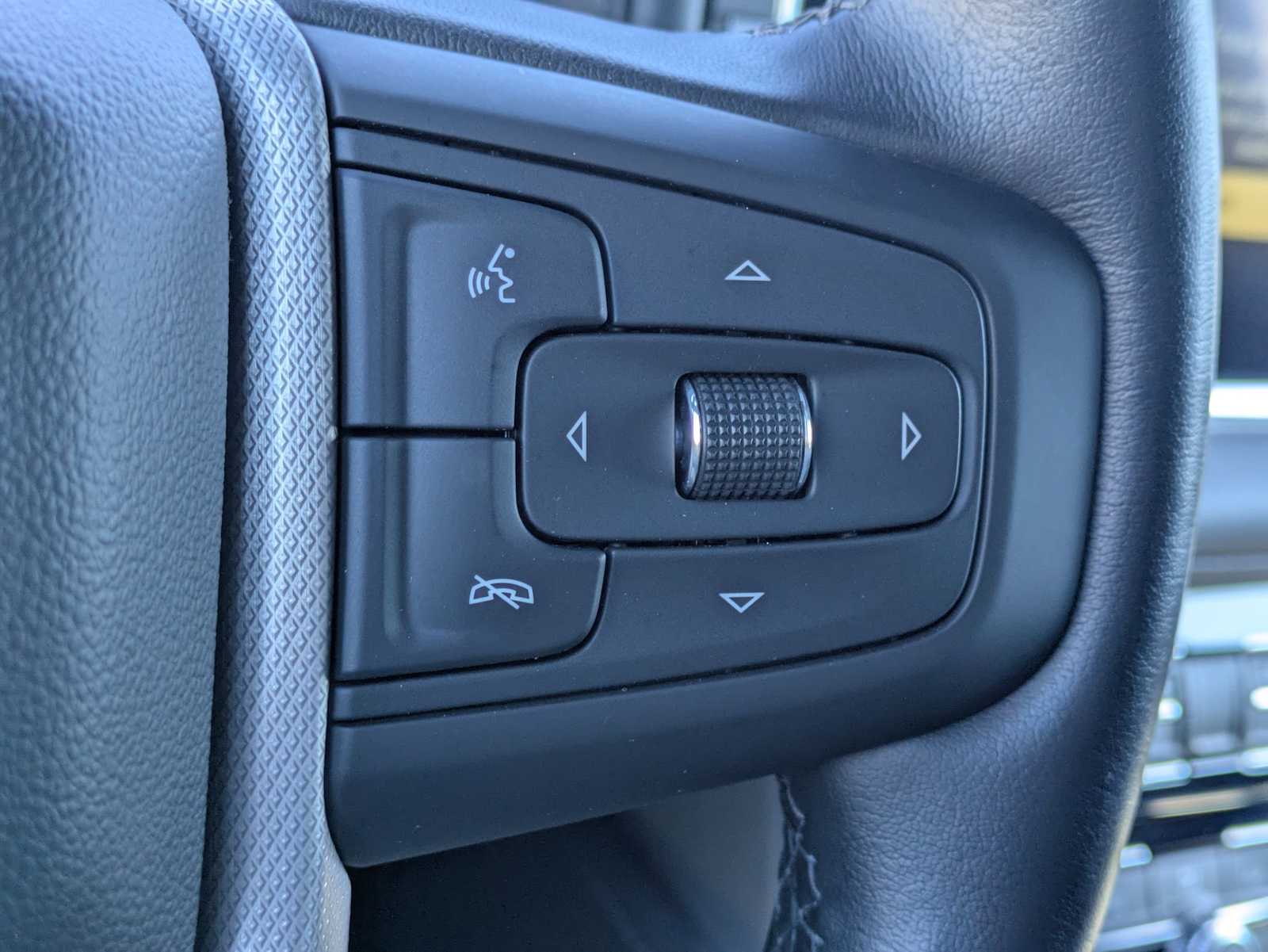 Thumbnail: 2024 GMC Yukon - 27