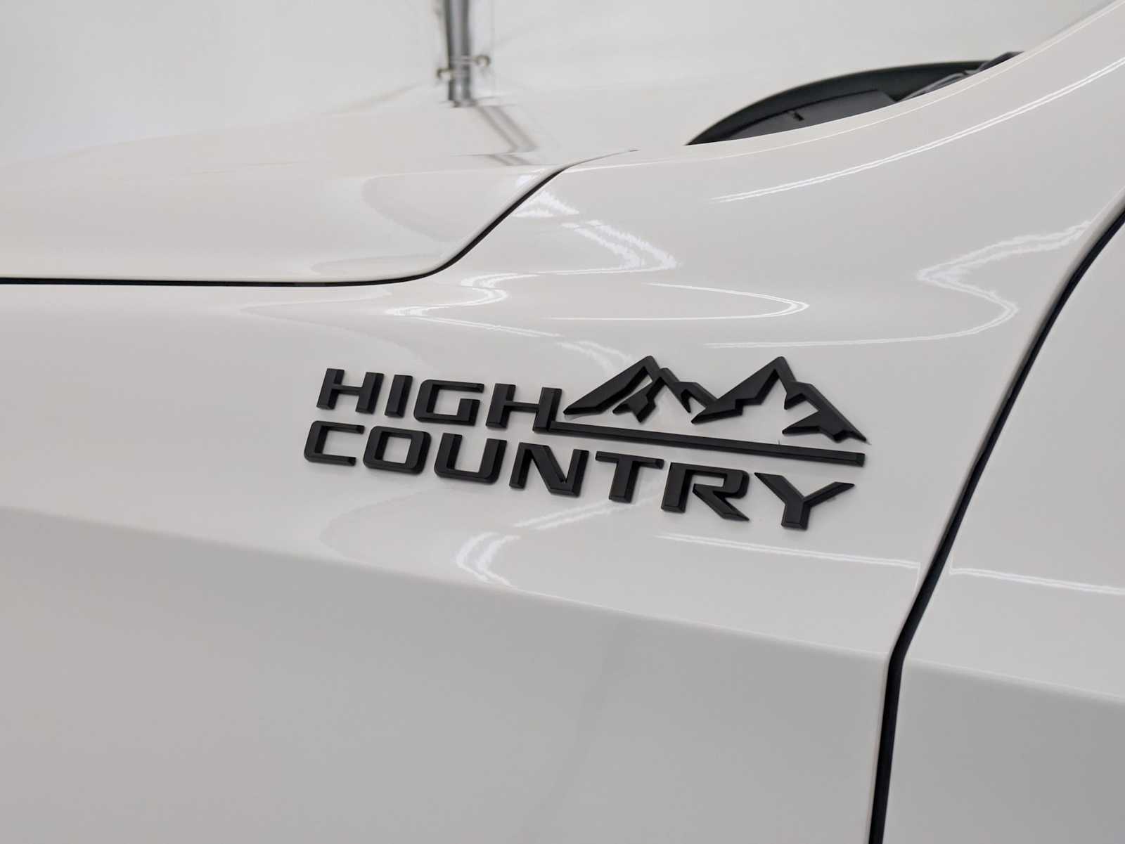 Thumbnail: 2023 Chevrolet Tahoe - 11