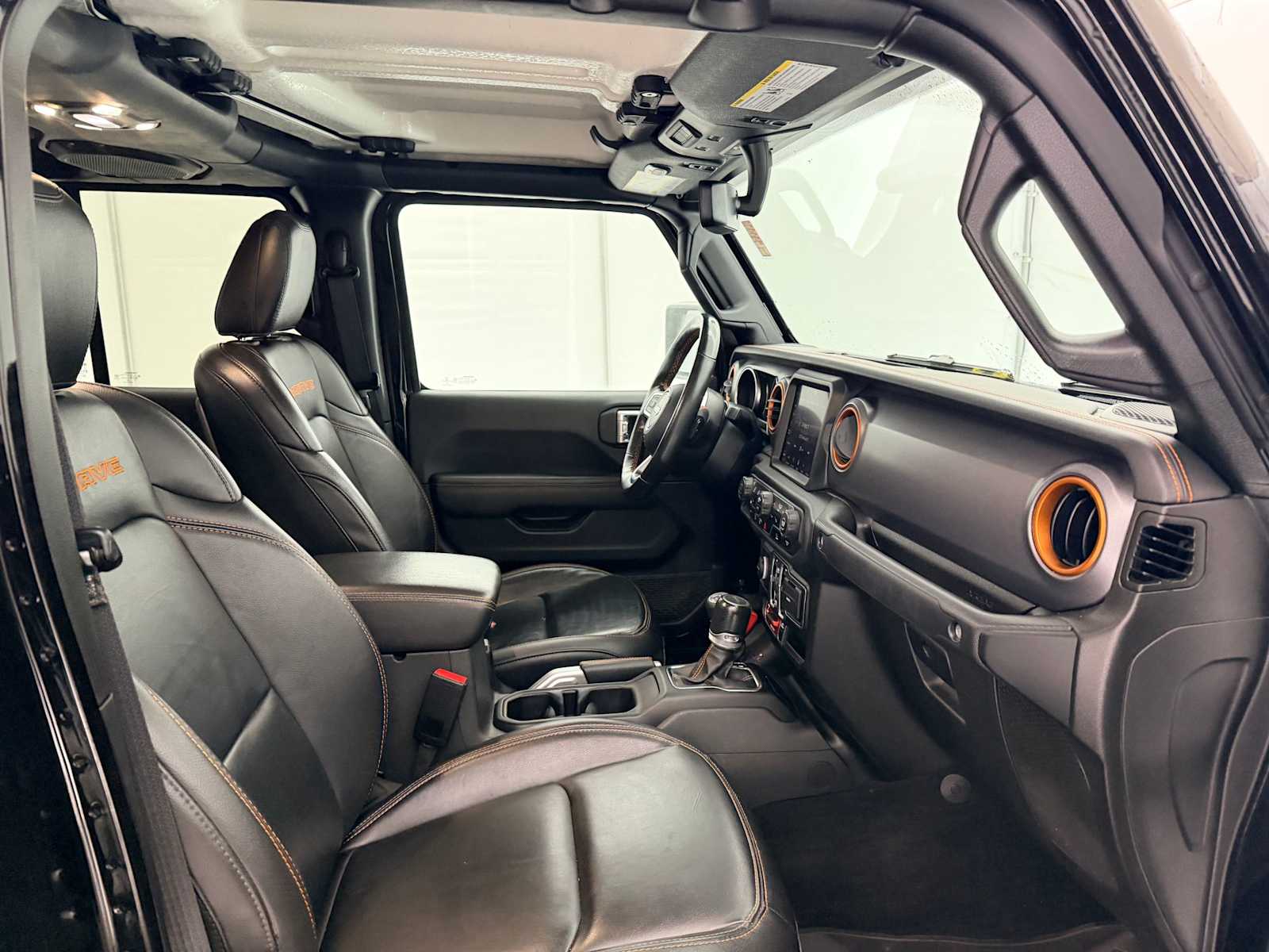 Thumbnail: 2022 Jeep Gladiator - 23