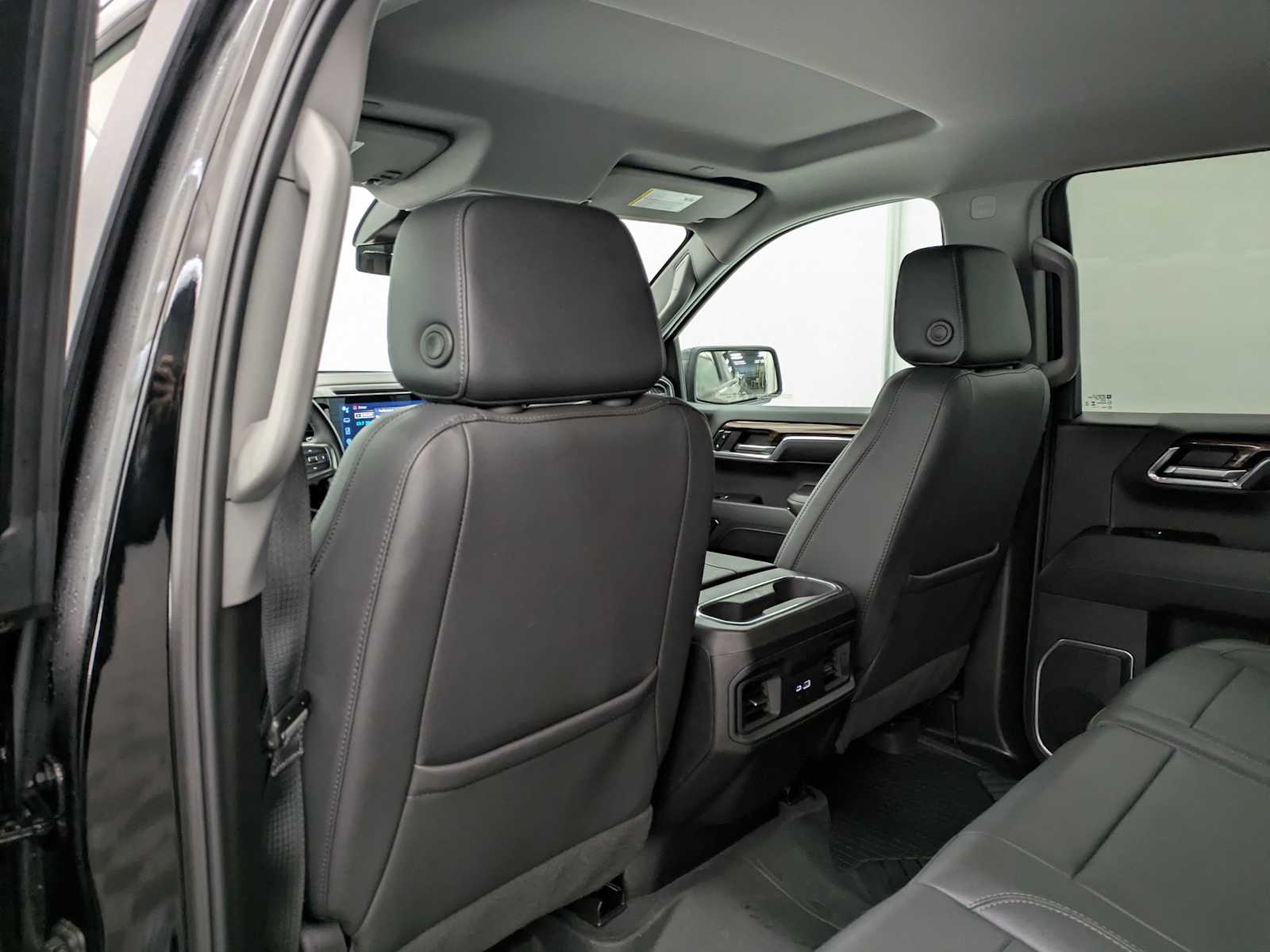 Thumbnail: 2024 Chevrolet Silverado 1500 - 19