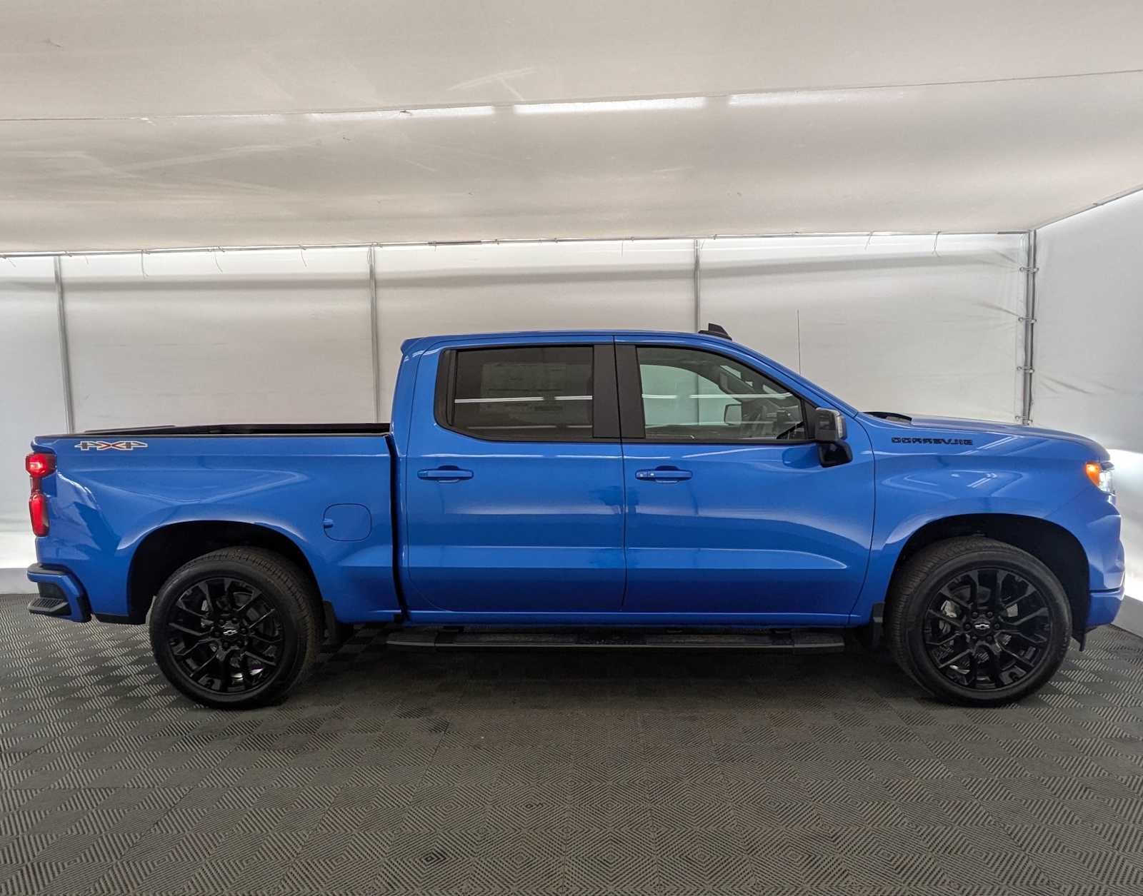 Thumbnail: 2025 Chevrolet Silverado 1500 - 7