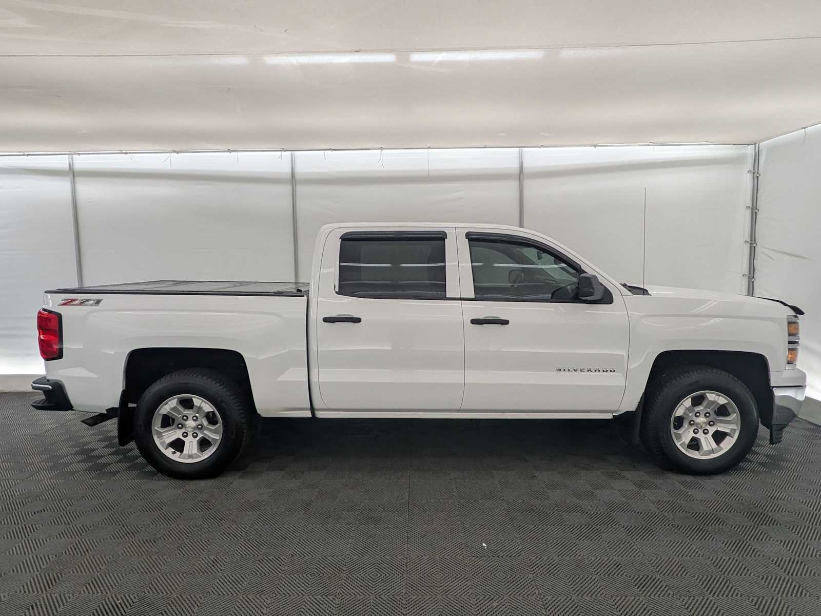 Thumbnail: 2014 Chevrolet Silverado 1500 - 6