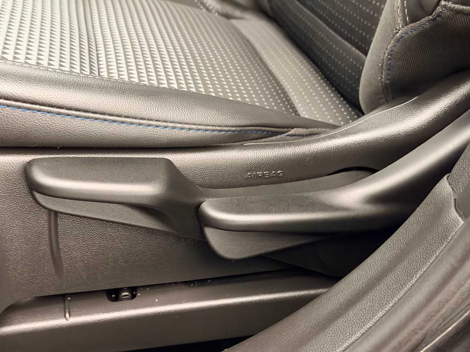 Thumbnail: 2024 Chevrolet Trax - 18